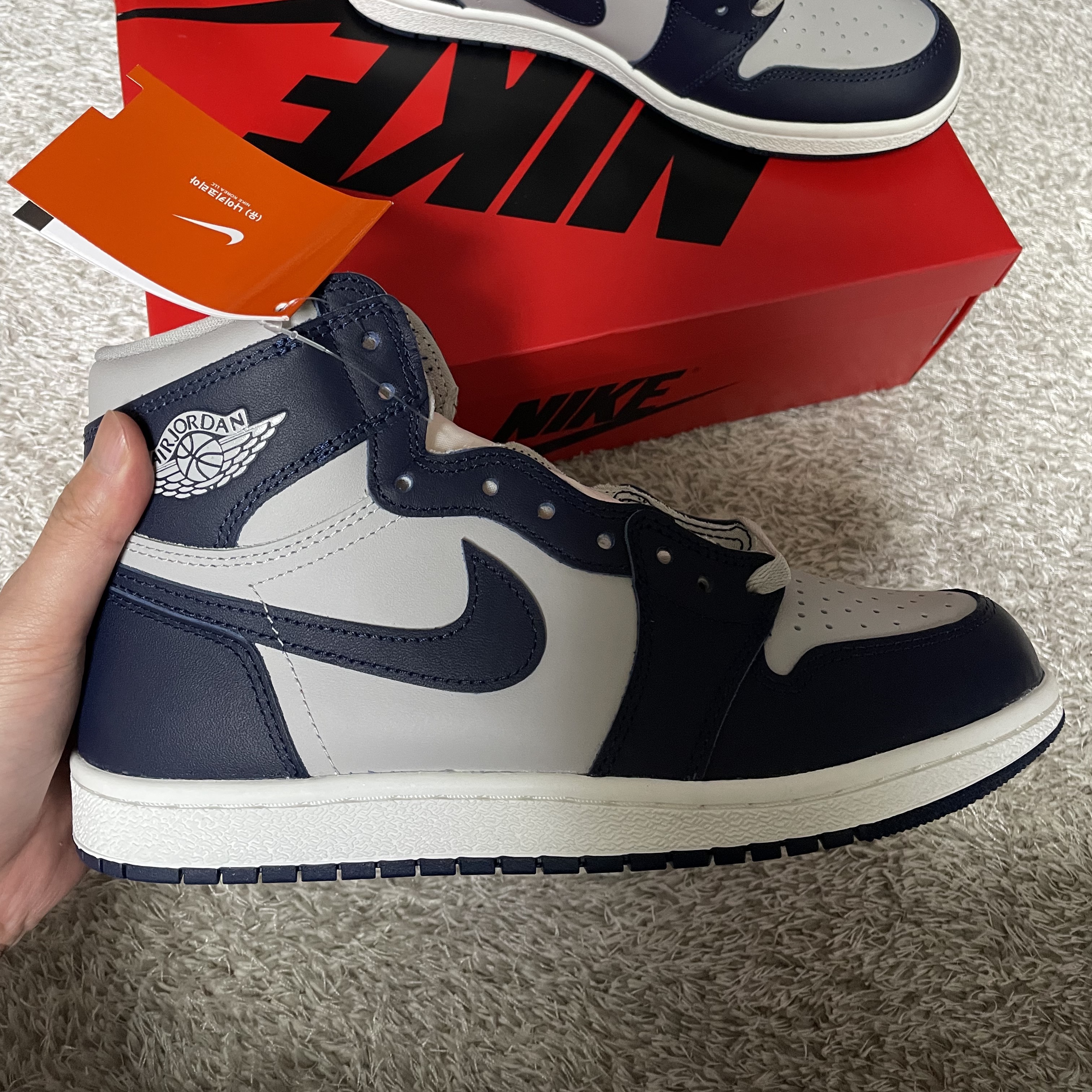 Jordan 1 High 85 College Navy 착용 스타일 - 2