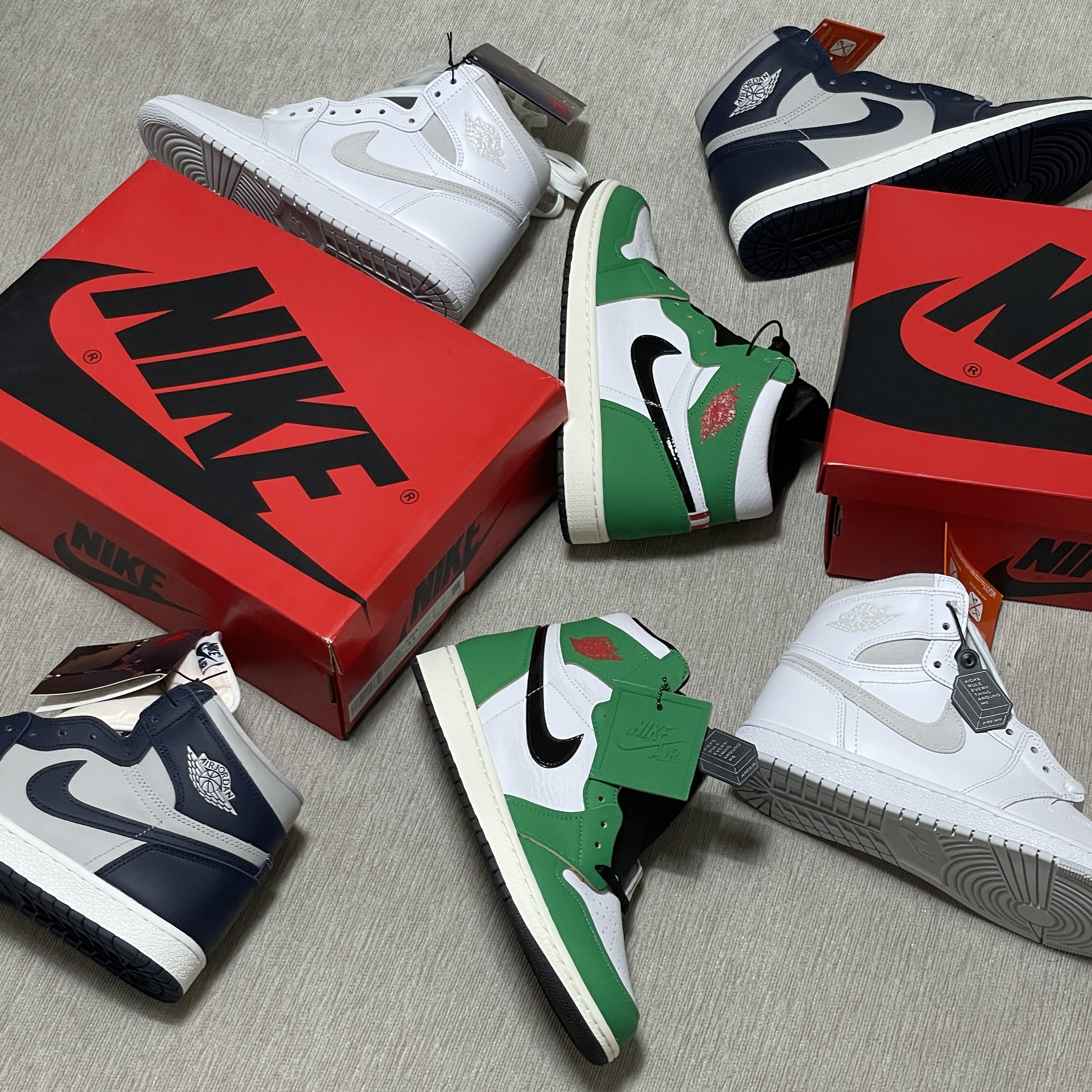 (W) Jordan 1 Retro High OG Lucky Green, Jordan 1 High 85 College Navy 착용 스타일