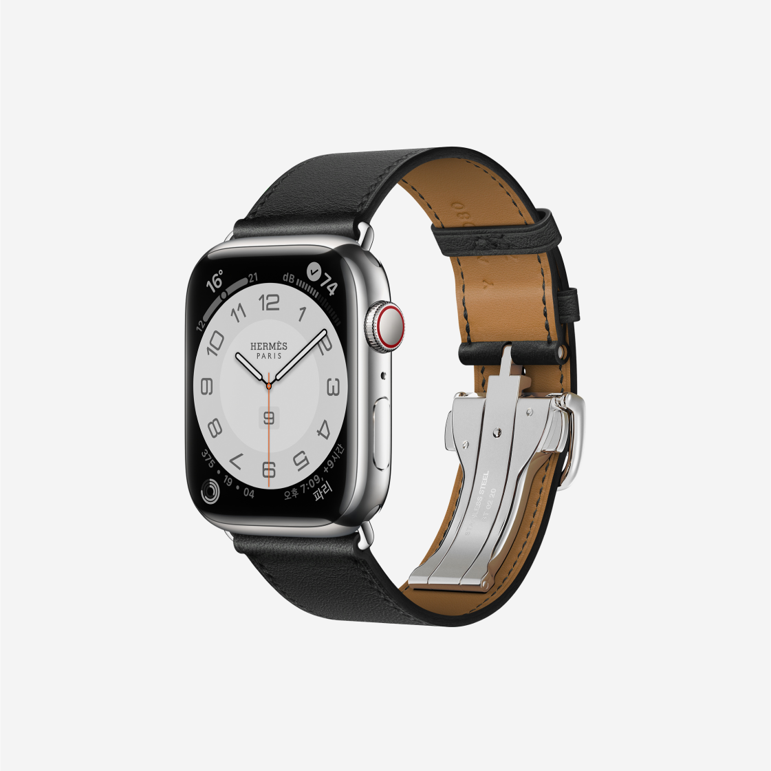 大人も着やすいシンプルファッション Apple Watch HERMES S7 45mm