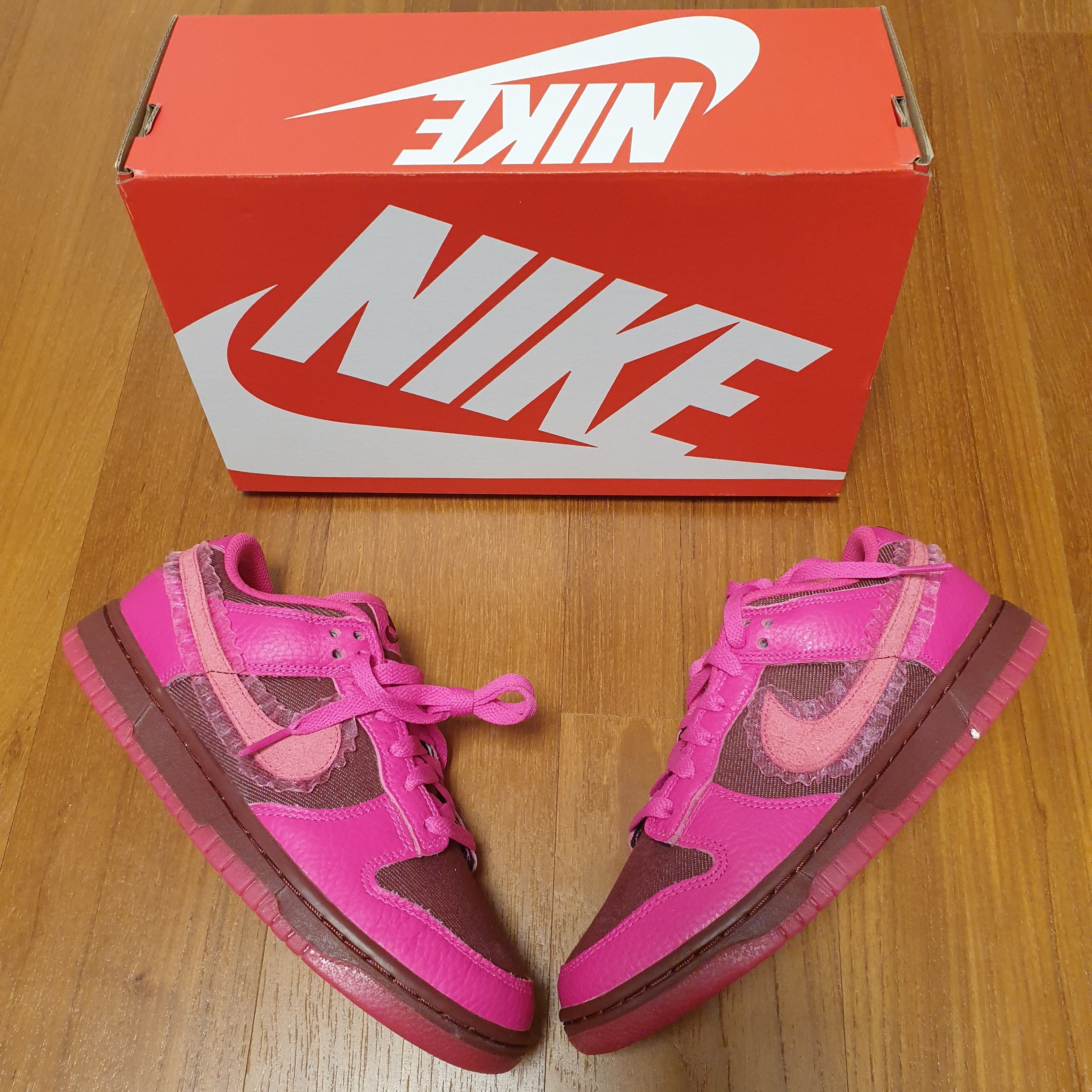 (W) Nike Dunk Low Prime Pink 착용 스타일 - 3