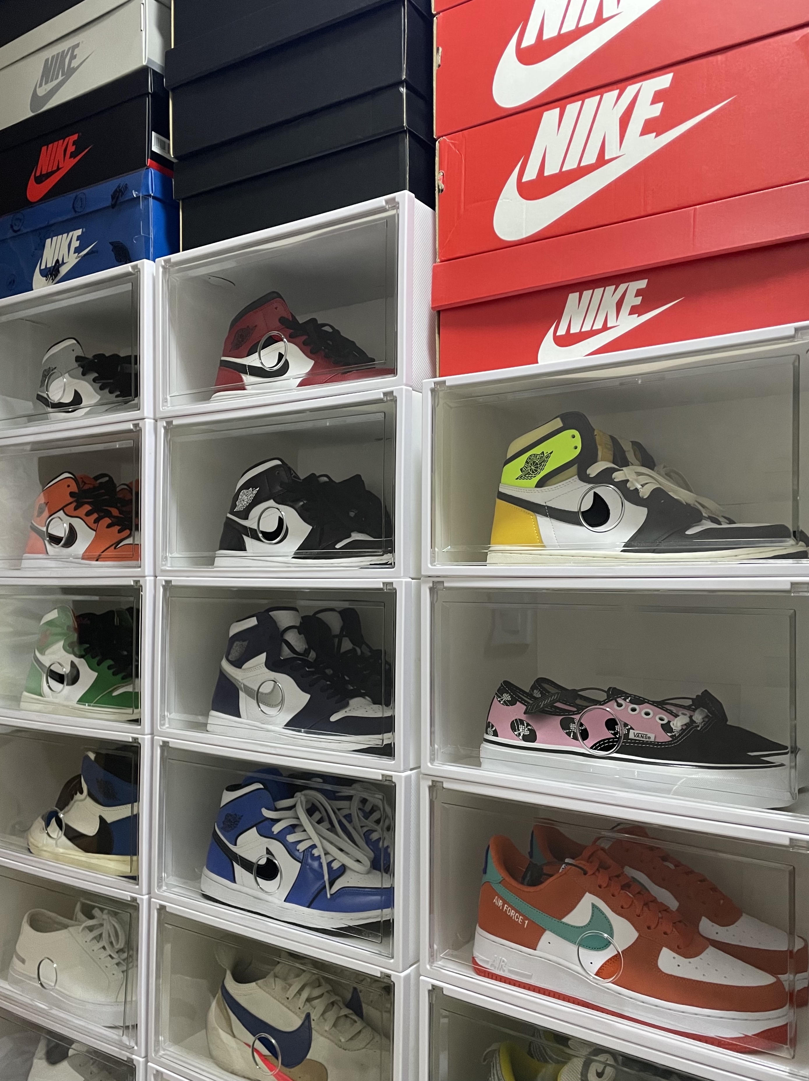 Jordan 1 x Travis Scott x Fragment Retro High OG SP Military Blue, (W) Jordan 1 Retro High OG Lucky Green 착용 스타일