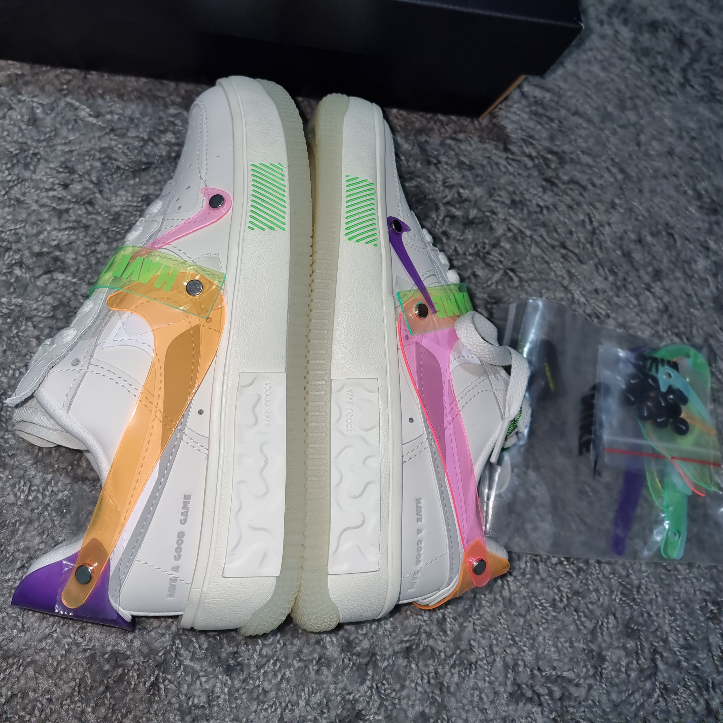 (W) Nike Air Force 1 Fontanka Have A Good Game White 착용 스타일 - 2