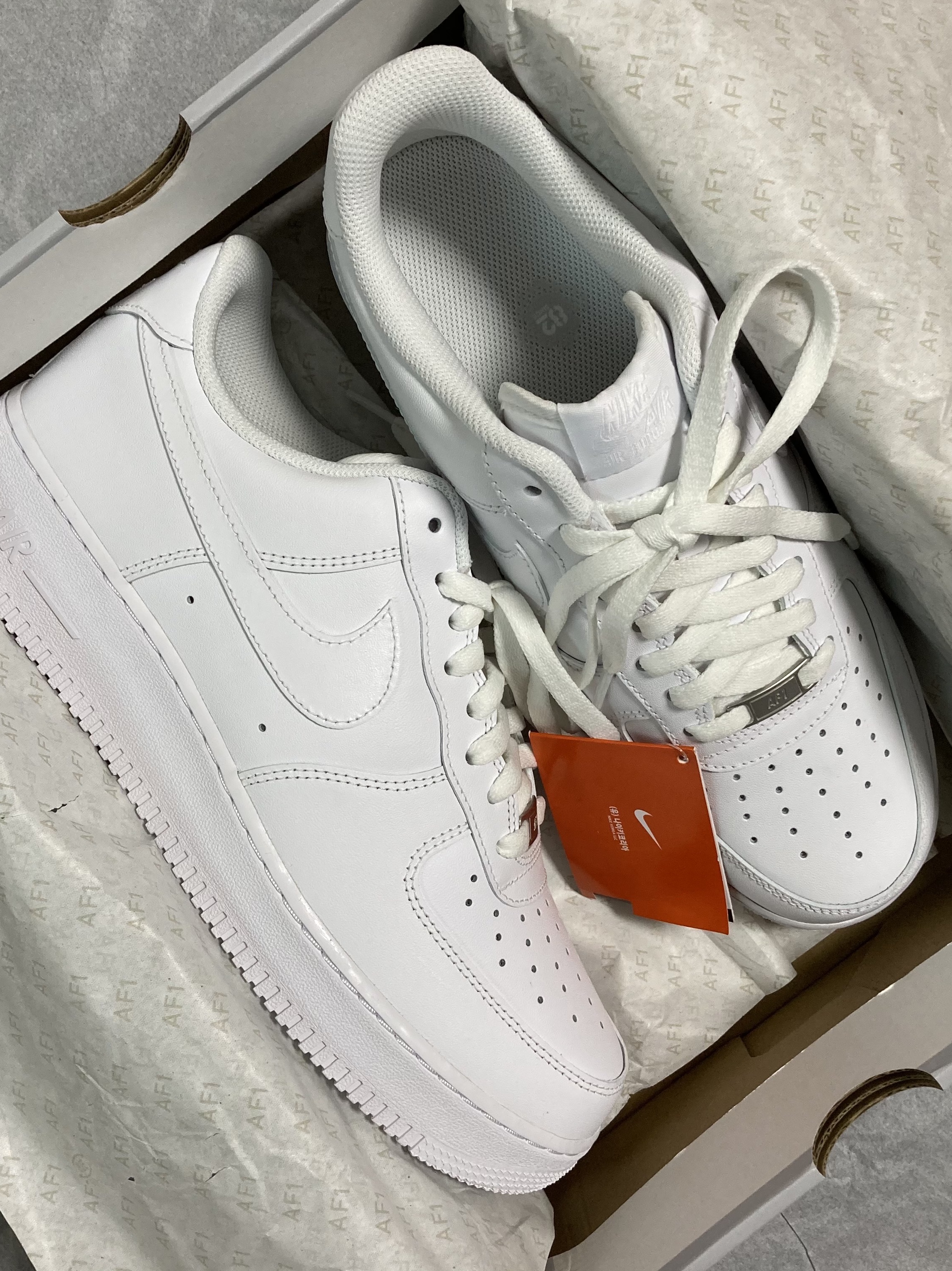Nike Air Force 1 '07 Low White 착용 스타일