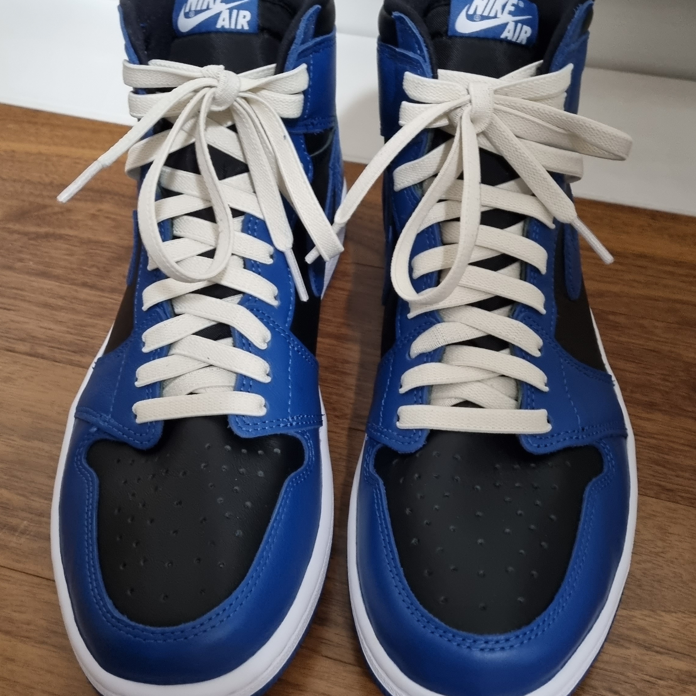Jordan 1 Retro High OG Dark Marina Blue 착용 스타일 - 3