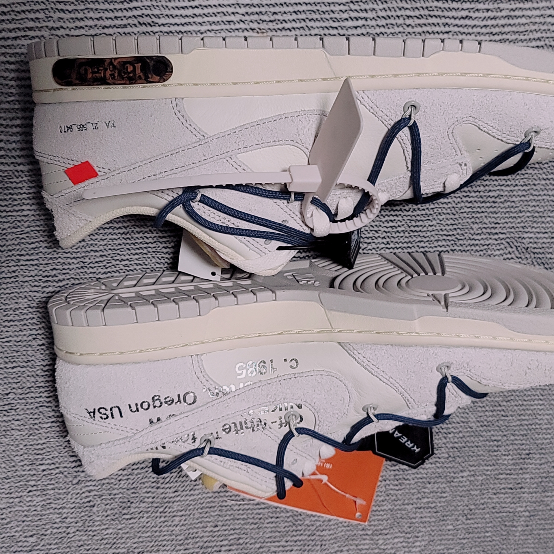 Nike x Off-White Dunk Low The 50 - Lot 18 착용 스타일 - 2