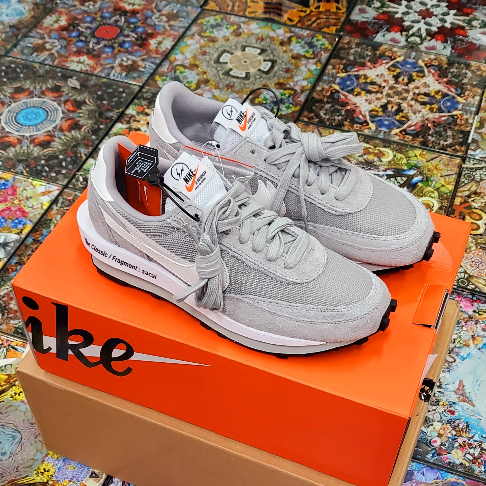 Nike x Sacai x Fragment LDWaffle Light Smoke Grey 착용 스타일 - 1