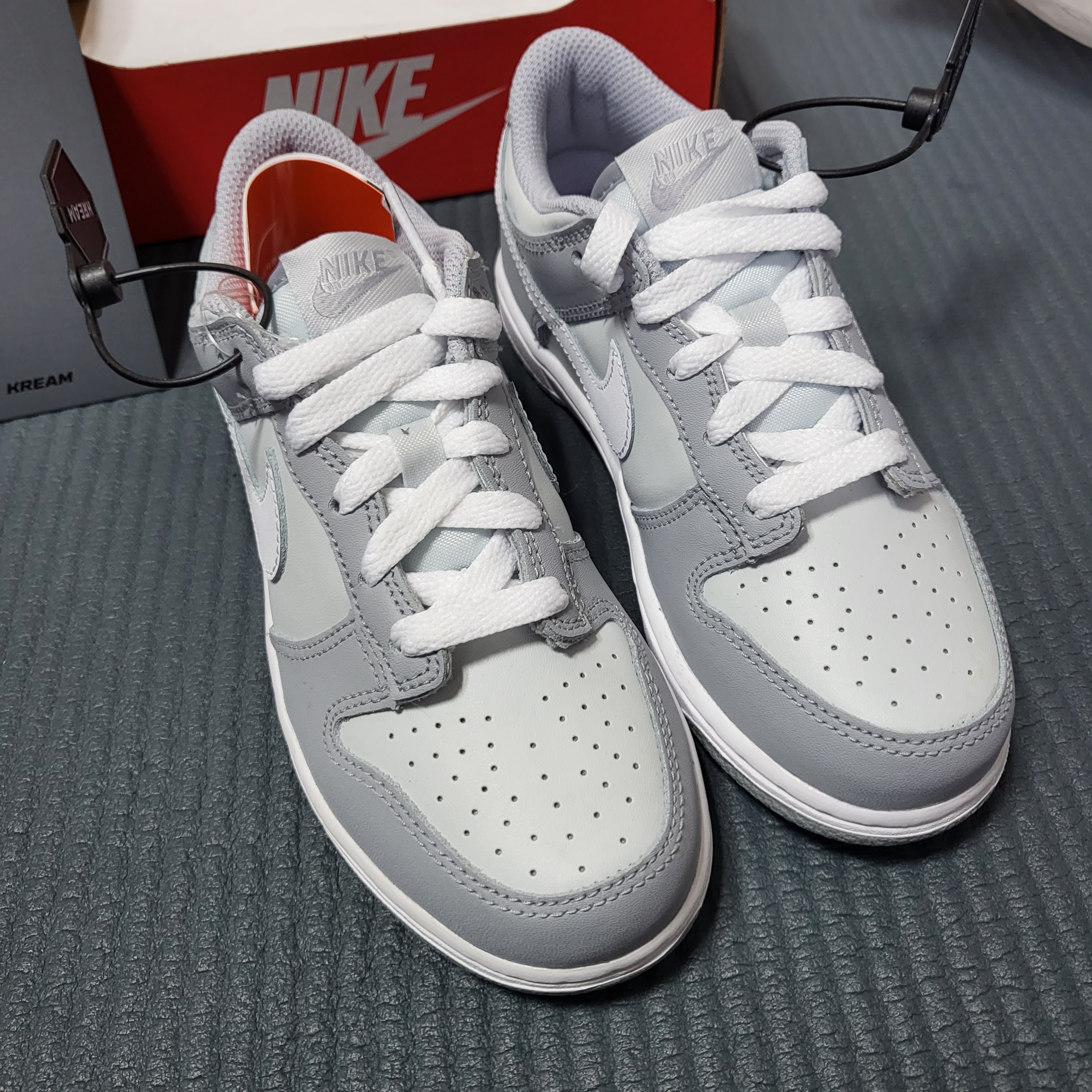 (PS) Nike Dunk Low Wolf Grey 착용 스타일 - 2