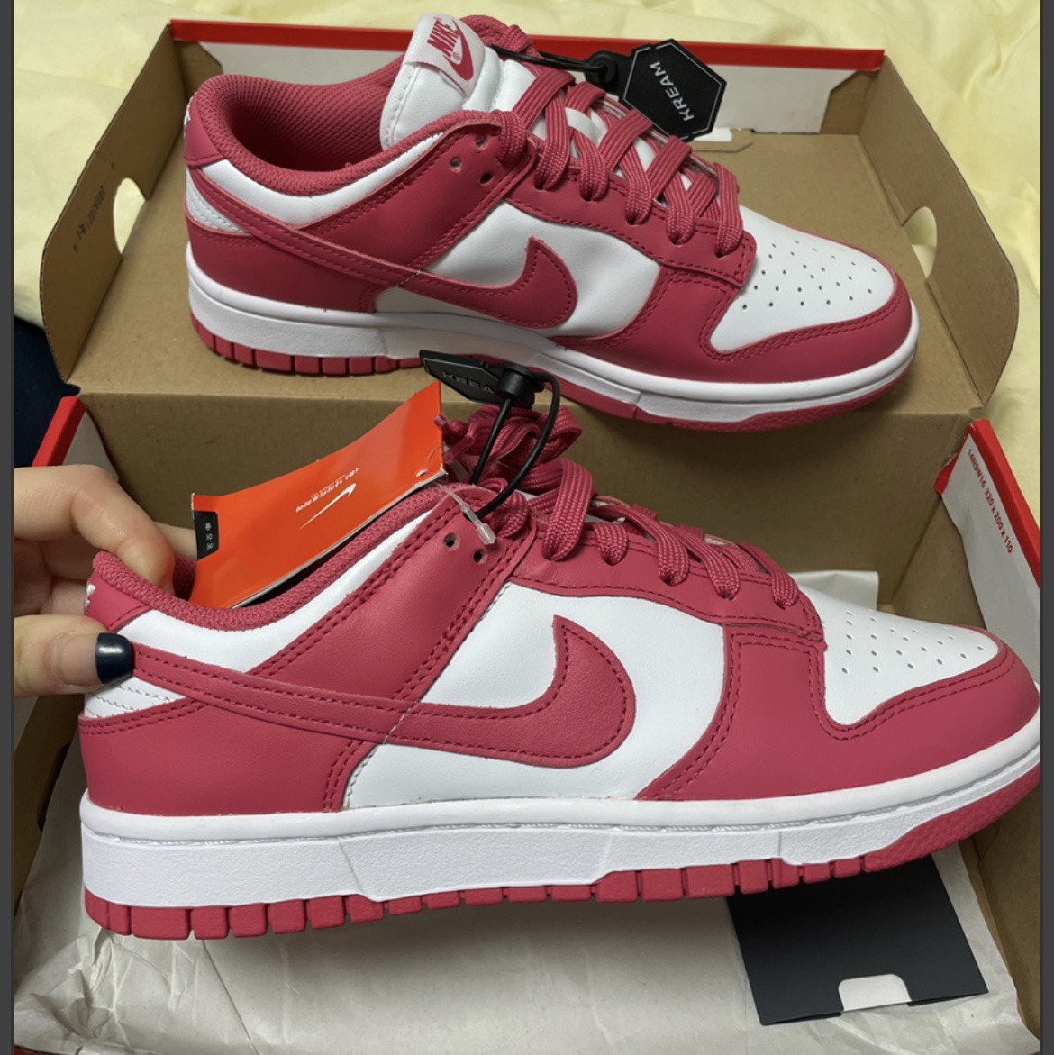 (W) Nike Dunk Low Archeo Pink 착용 스타일 - 3
