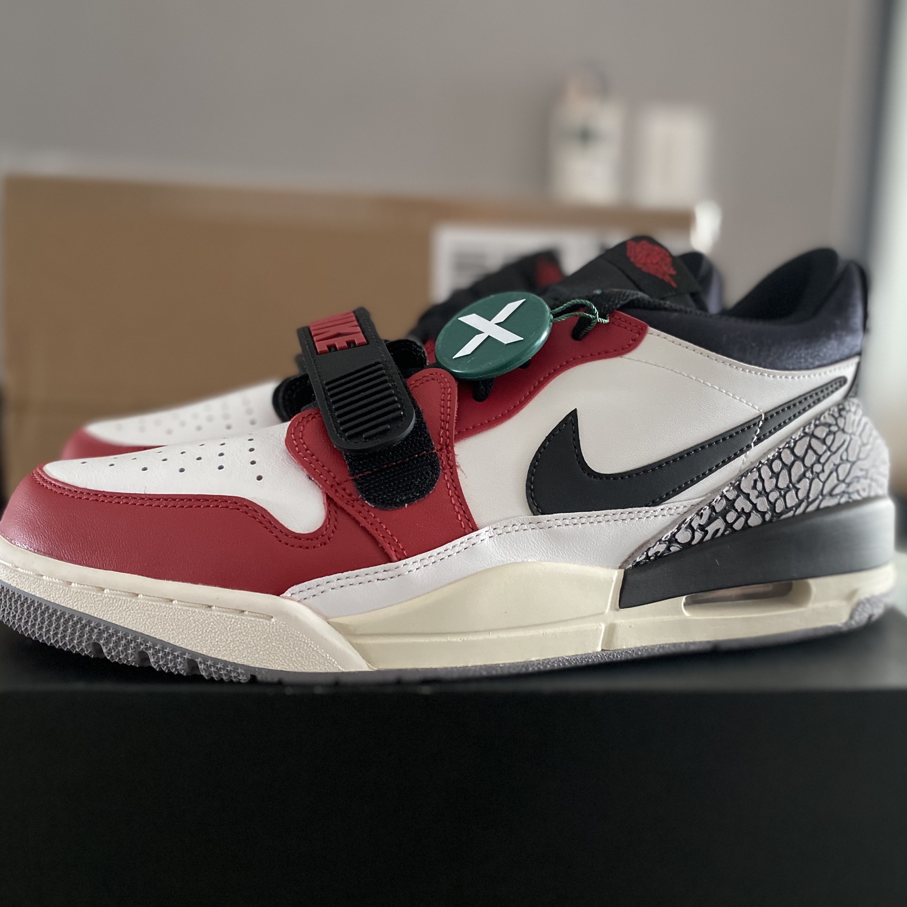 Jordan Legacy 312 Low Chicago 2019 착용 스타일 - 4