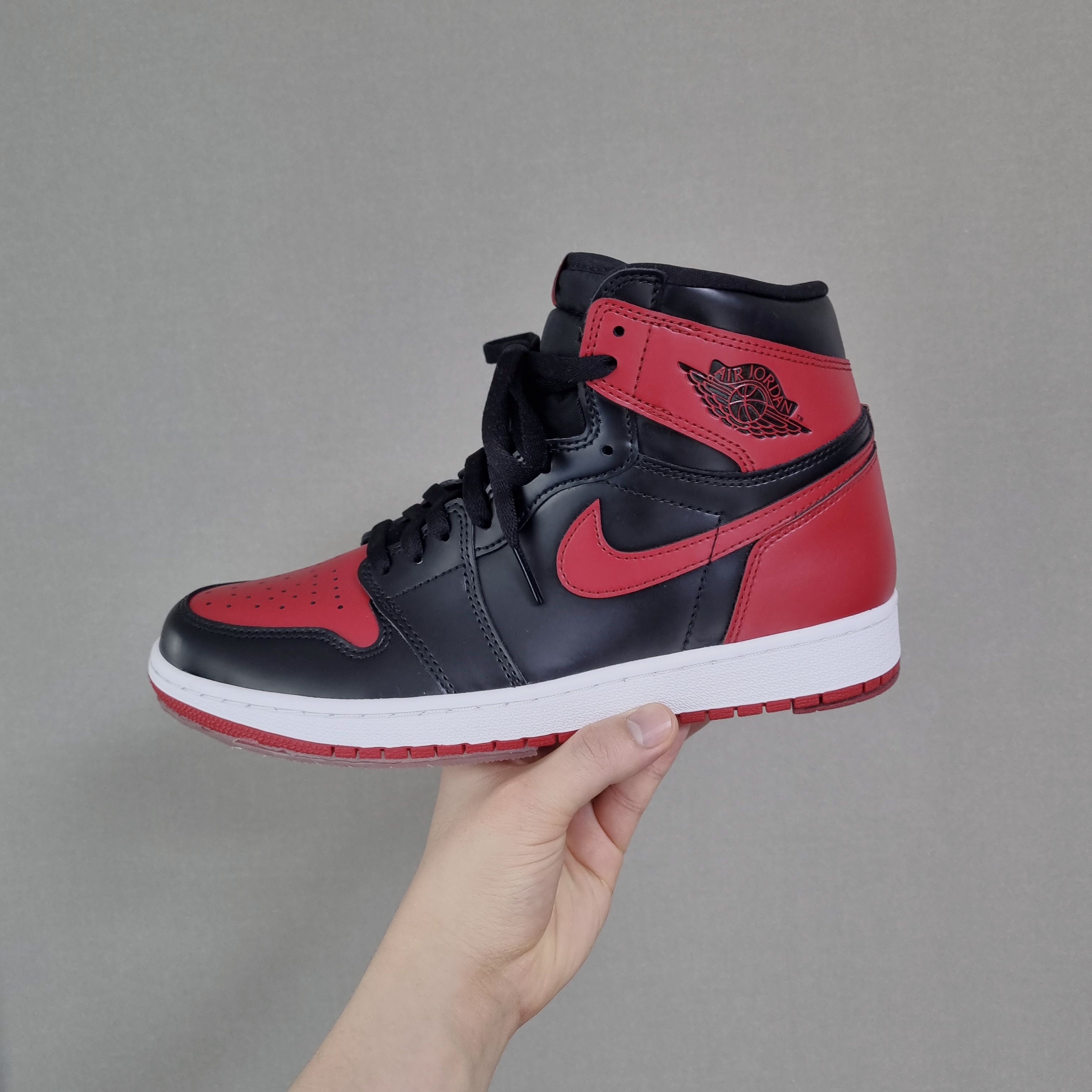 Jordan 1 Retro High OG Patent Bred 착용 스타일