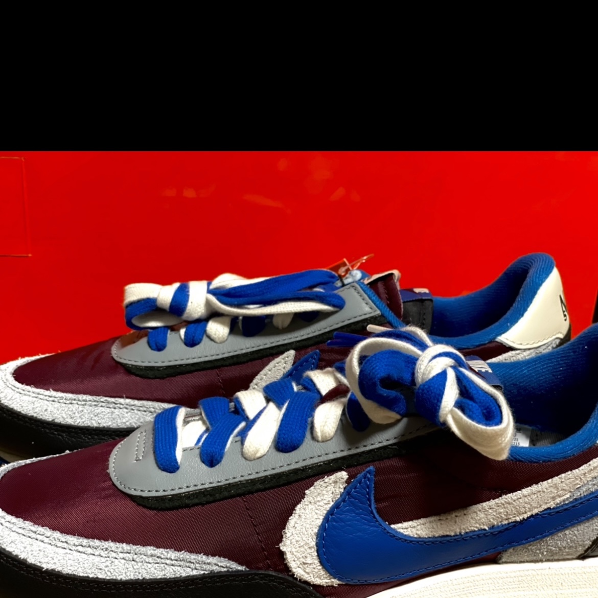 Nike x Sacai x Undercover LDWaffle Night Maroon Team Royal 착용 스타일 - 1
