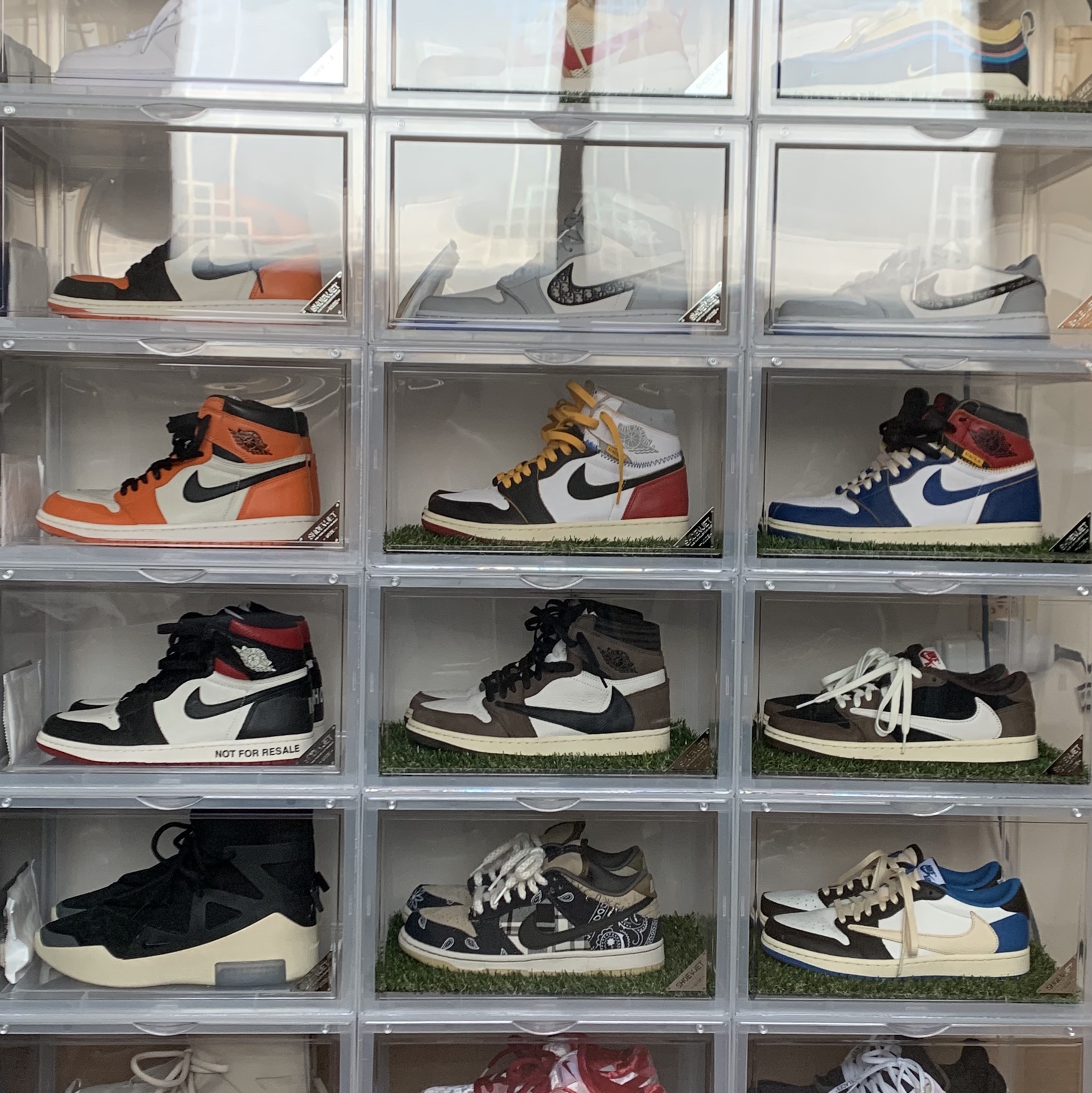 Jordan 1 Retro Shattered Backboard, Jordan 1 Retro High OG Reverse Shattered Backboard 착용 스타일 - 1