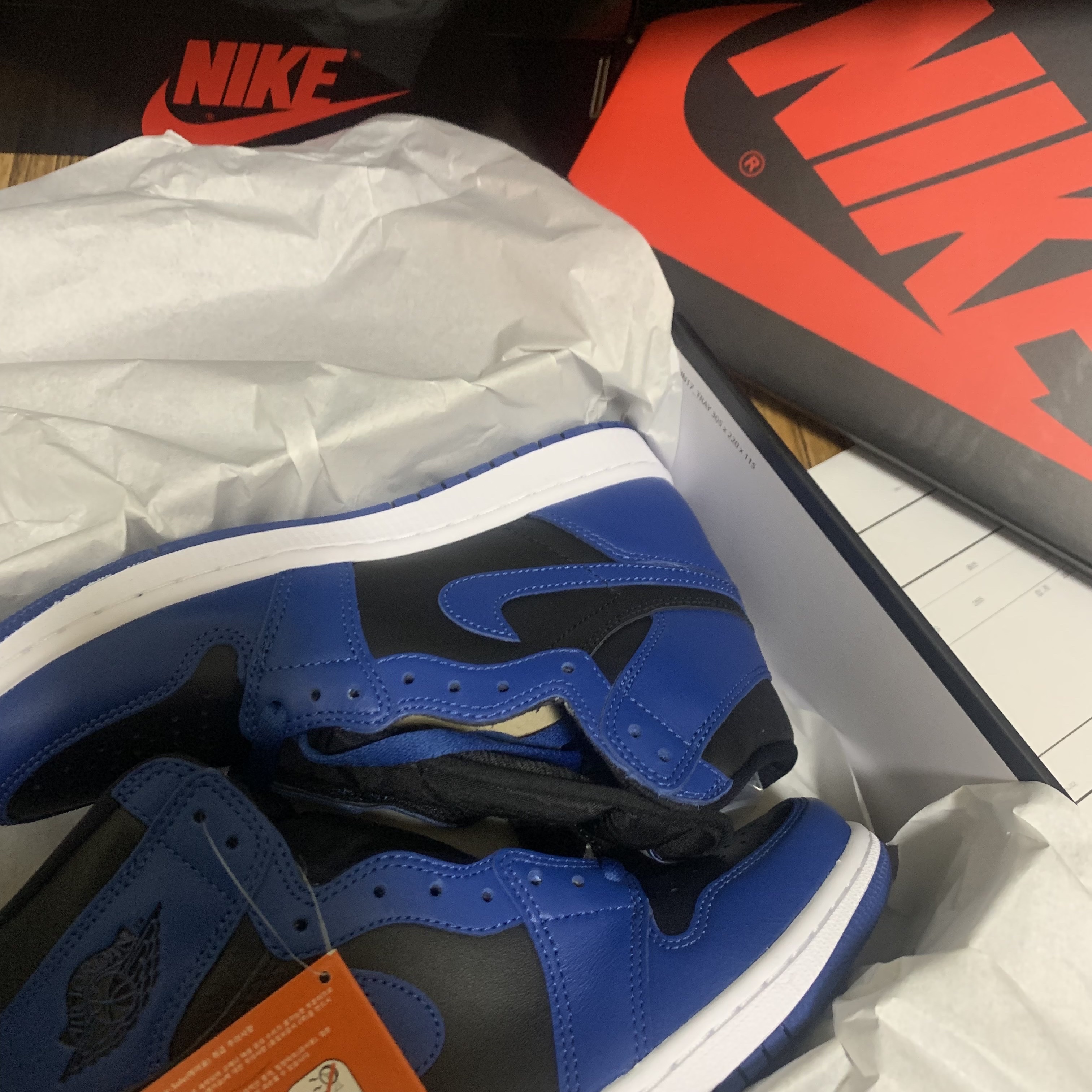 Jordan 1 Retro High OG Dark Marina Blue 착용 스타일 - 2