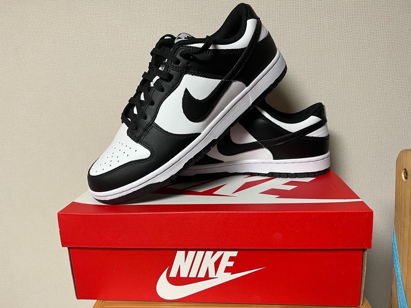 Nike Dunk Low Retro Black 착용 스타일 - 2