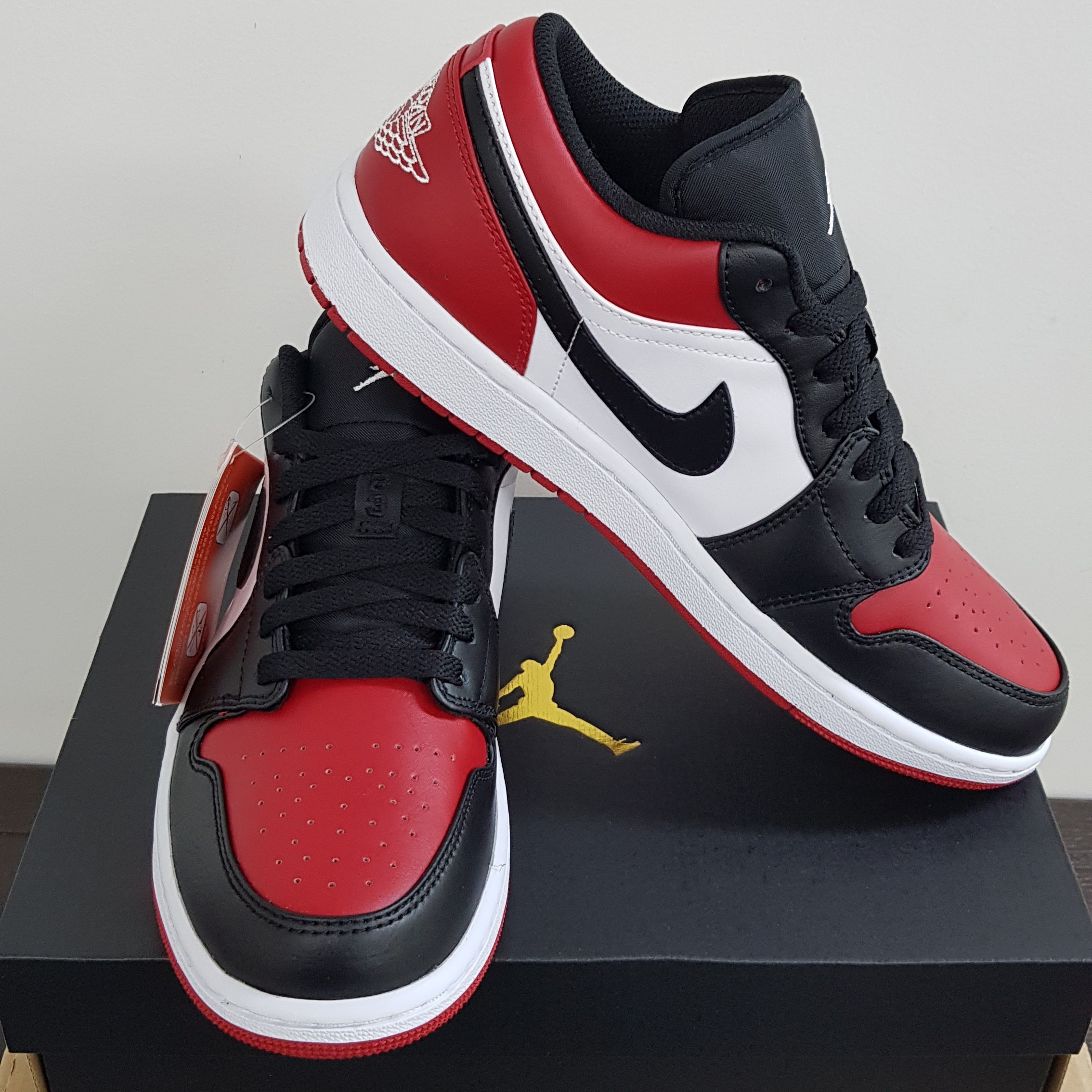 Jordan 1 Low Bred Toe 착용 스타일 - 4