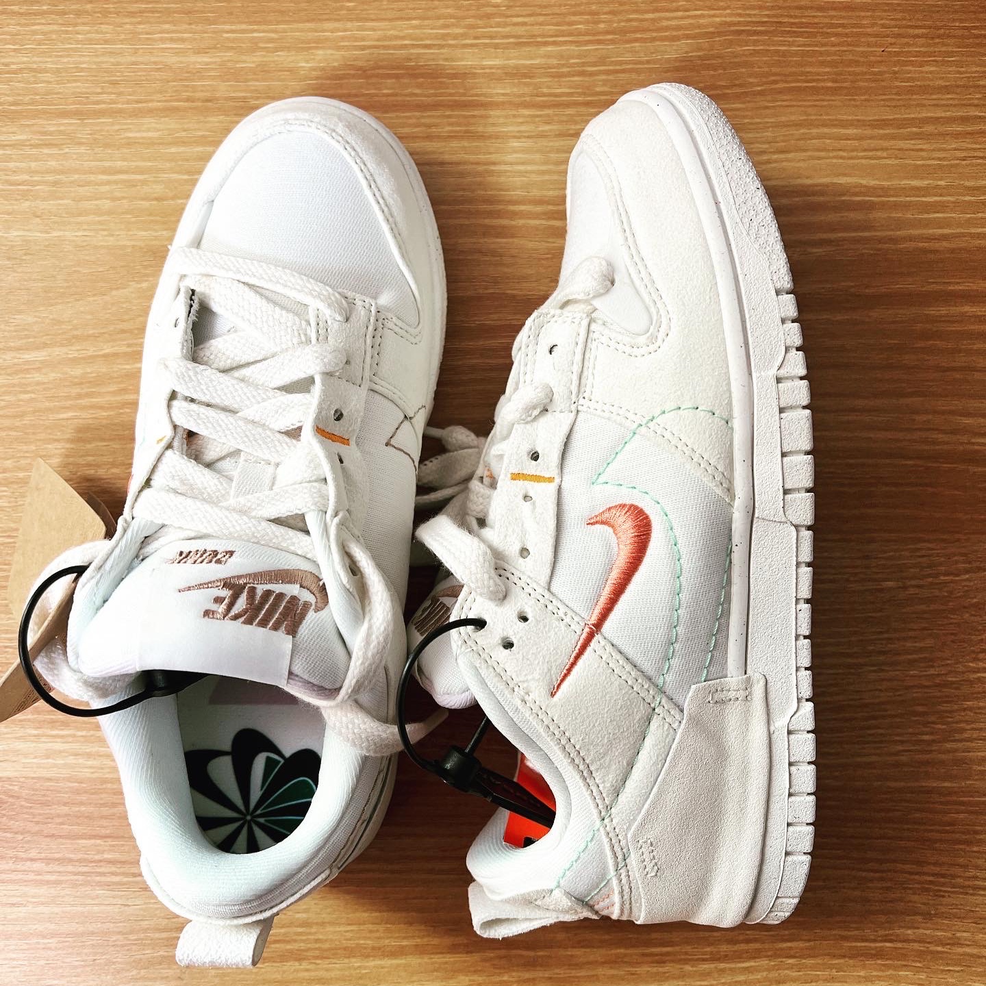 (W) Nike Dunk Low Disrupt 2 Pale Ivory Sail 착용 스타일 - 1