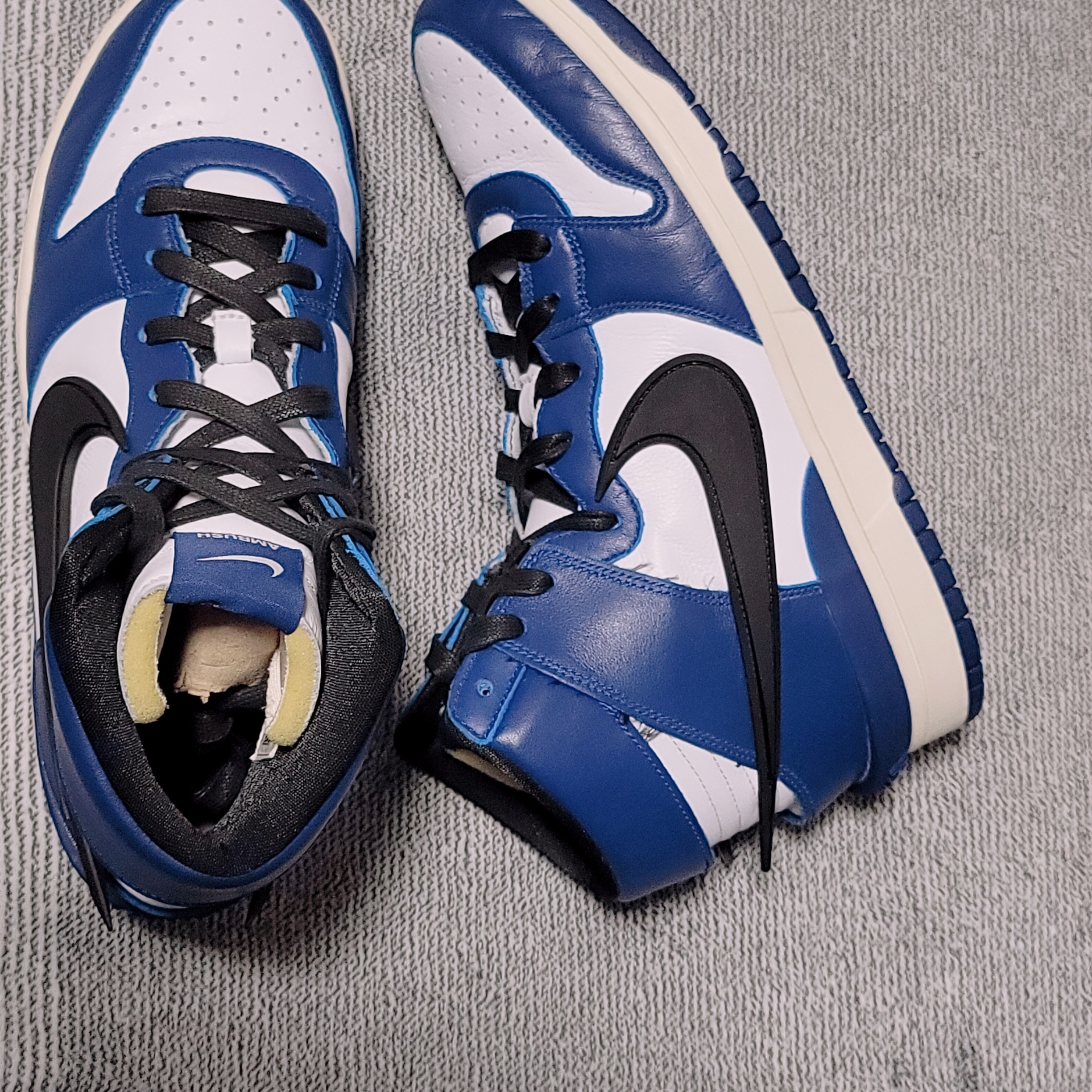 Nike x Ambush Dunk High Deep Royal Blue 착용 스타일 - 3