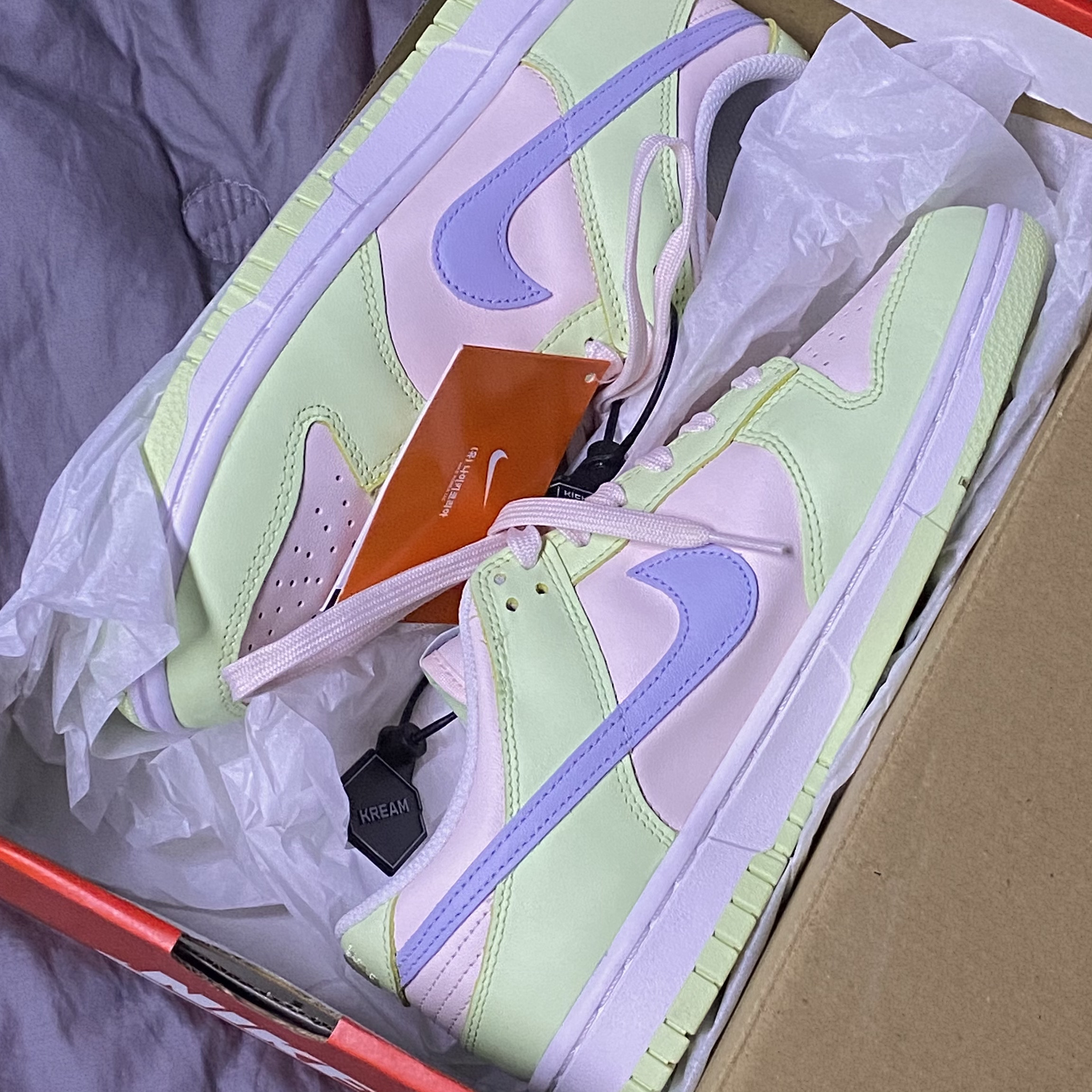(W) Nike Dunk Low Light Soft Pink 착용 스타일