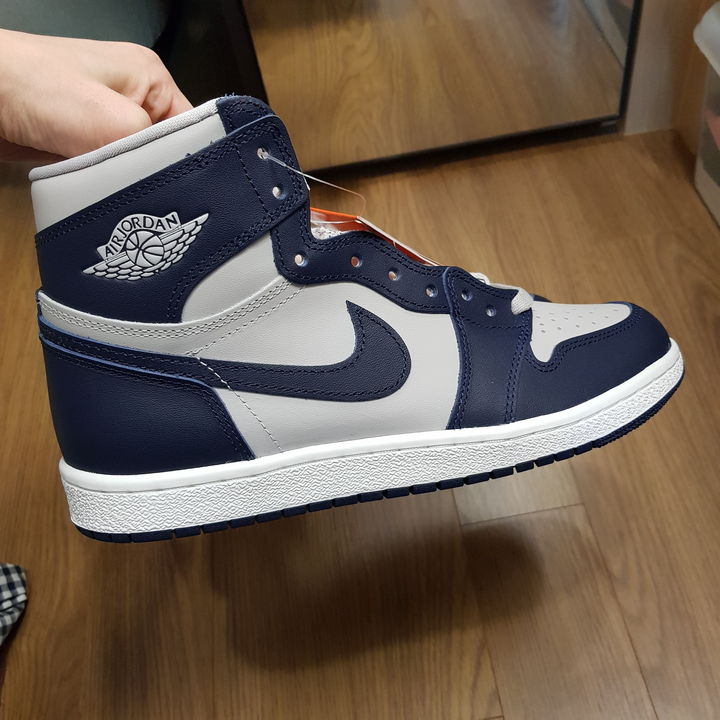 Jordan 1 High 85 College Navy 착용 스타일 - 1