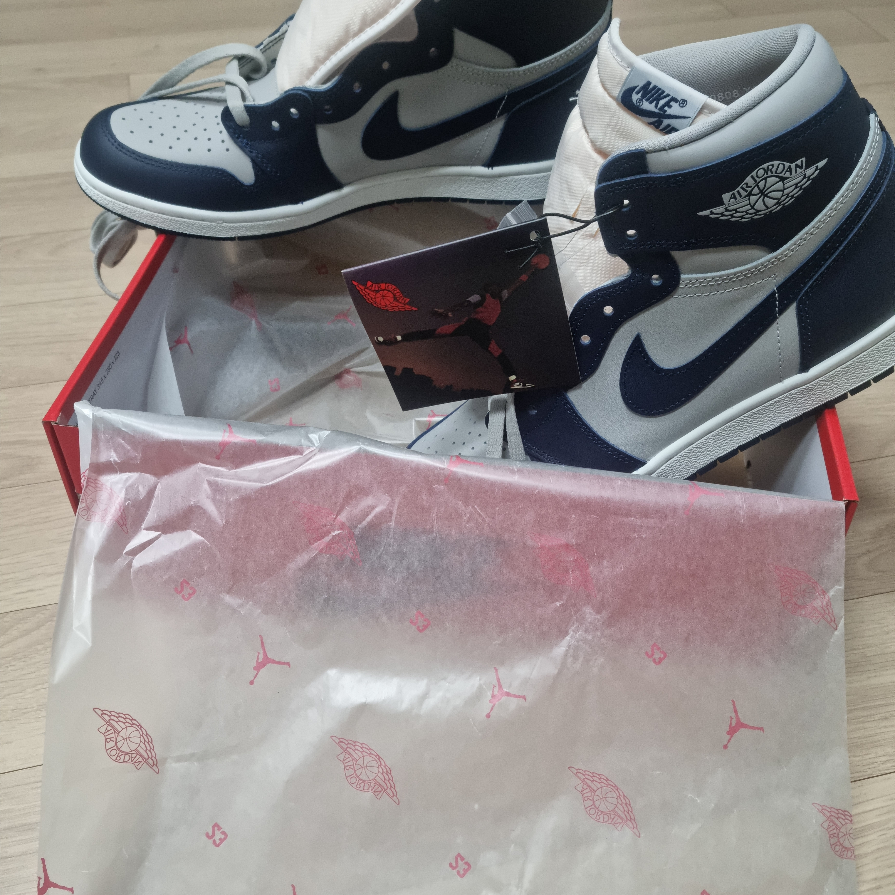Jordan 1 High 85 College Navy 착용 스타일 - 2