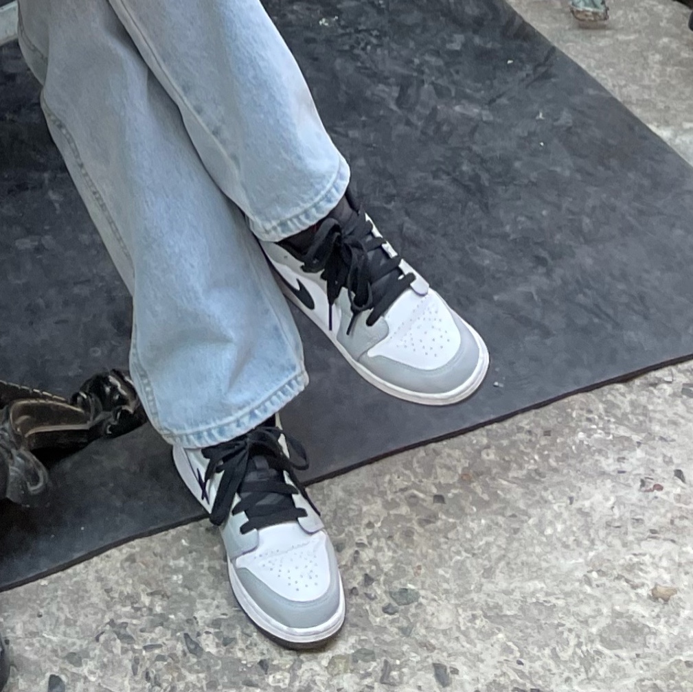 (GS) Jordan 1 Low Light Smoke Grey 착용 스타일 - 3
