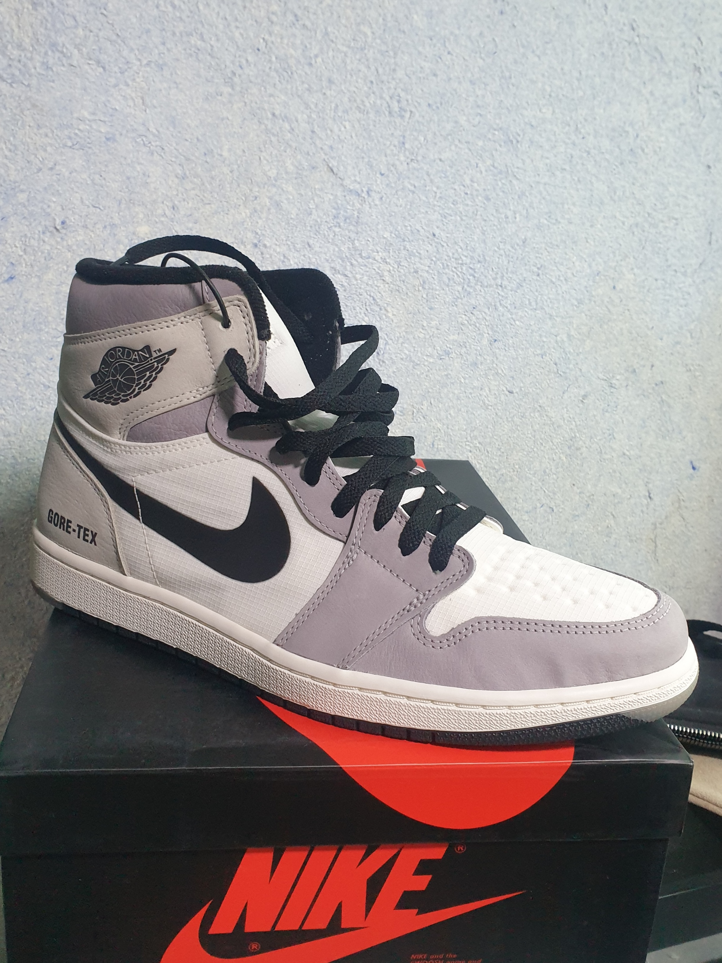 Jordan 1 Element Gore-Tex Sail 착용 스타일