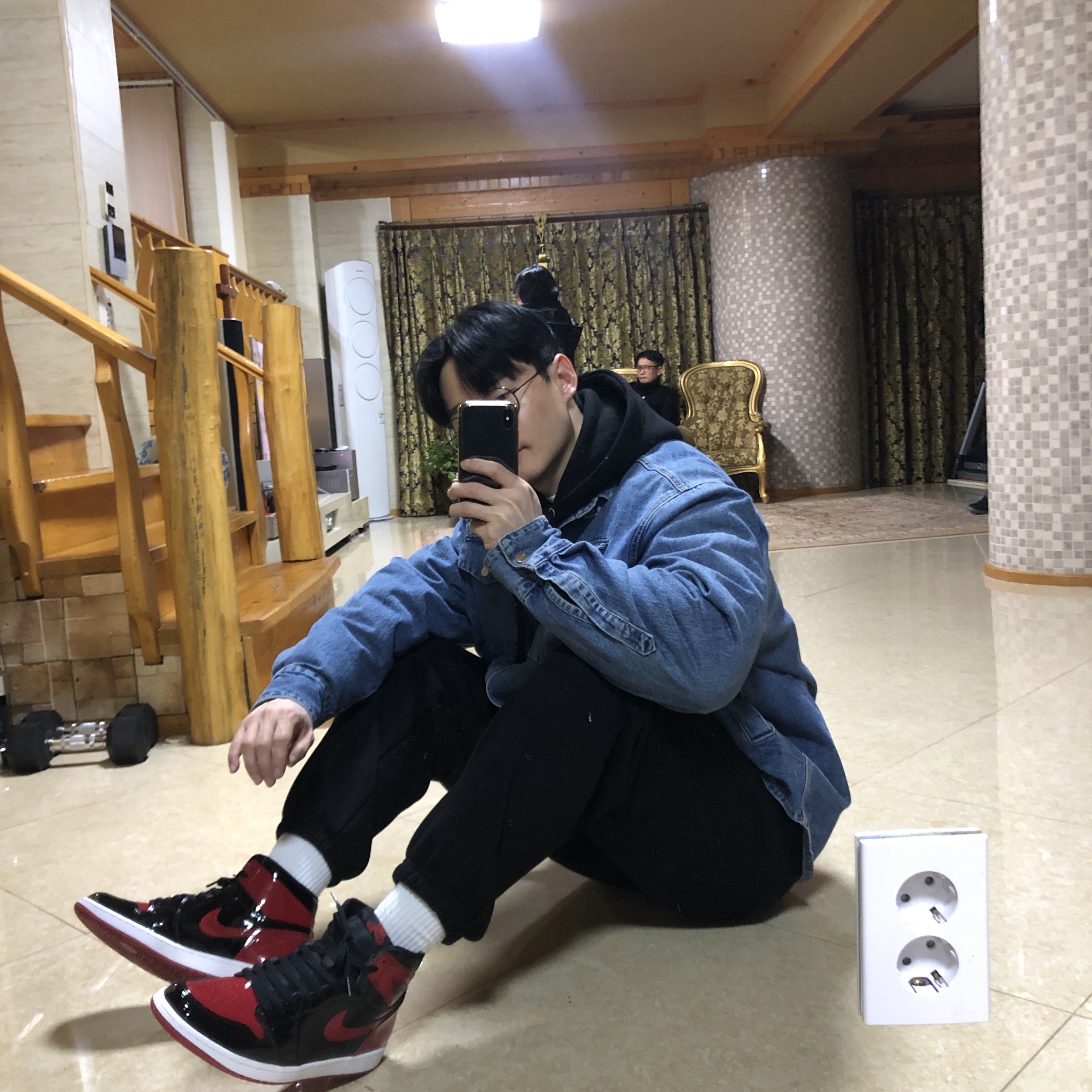 Jordan 1 Retro High OG Patent Bred 착용 스타일