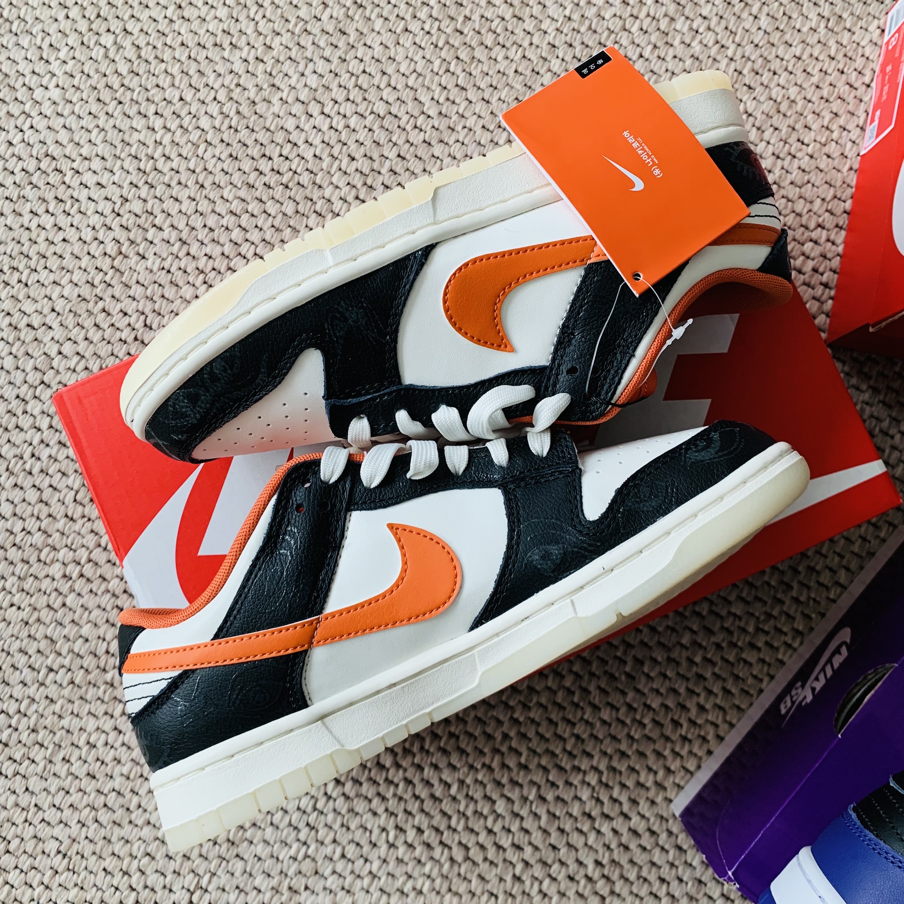 Nike Dunk Low Retro Black, Nike Dunk Low Retro PRM Halloween 착용 스타일 - 4