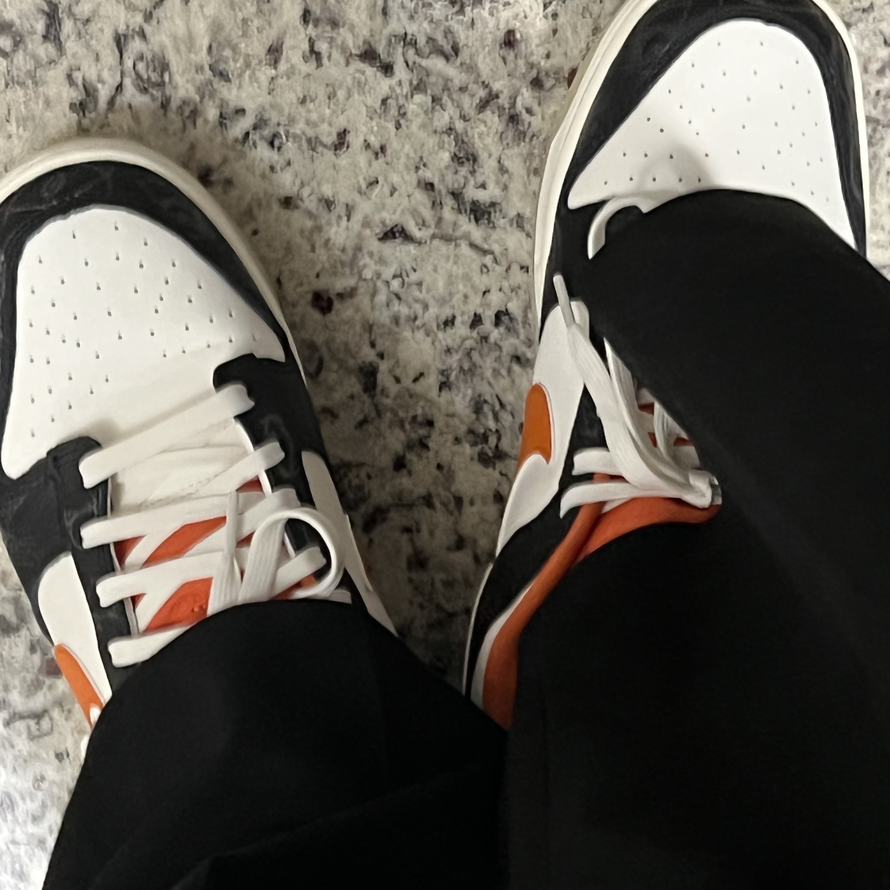 Nike Dunk Low Retro PRM Halloween 착용 스타일 - 2