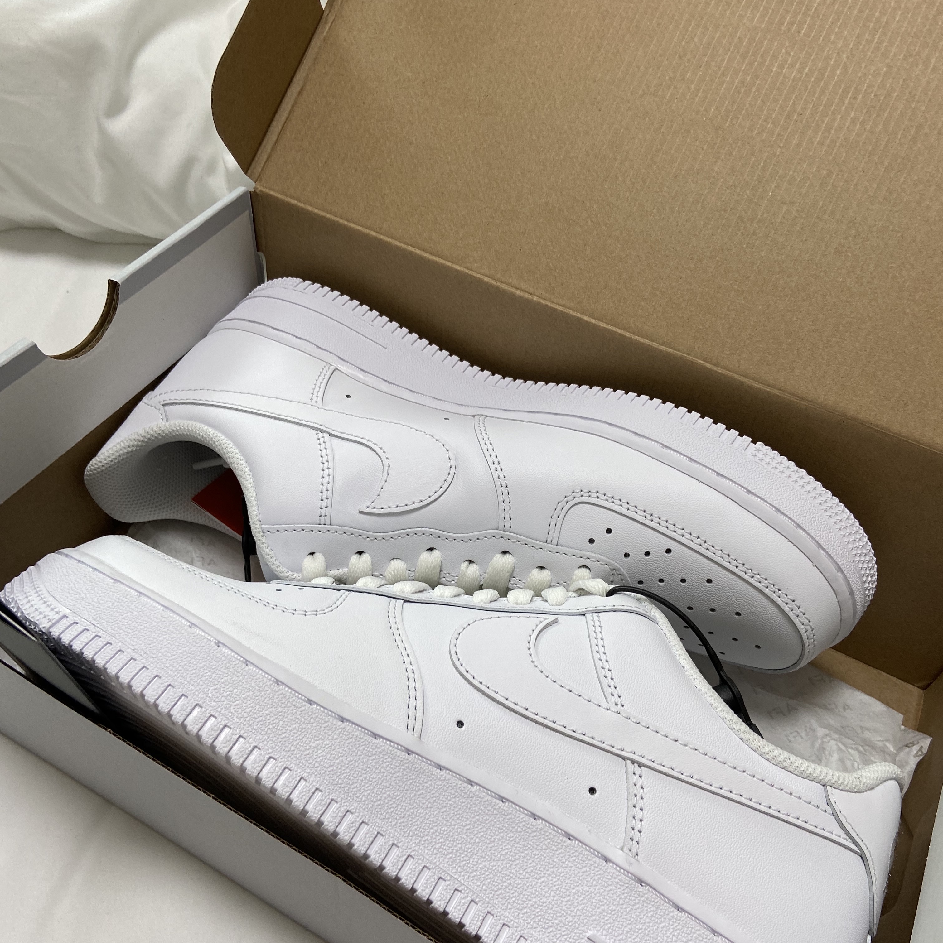 Nike Air Force 1 '07 Low White, Nike Dunk Low Retro Black 착용 스타일 - 2