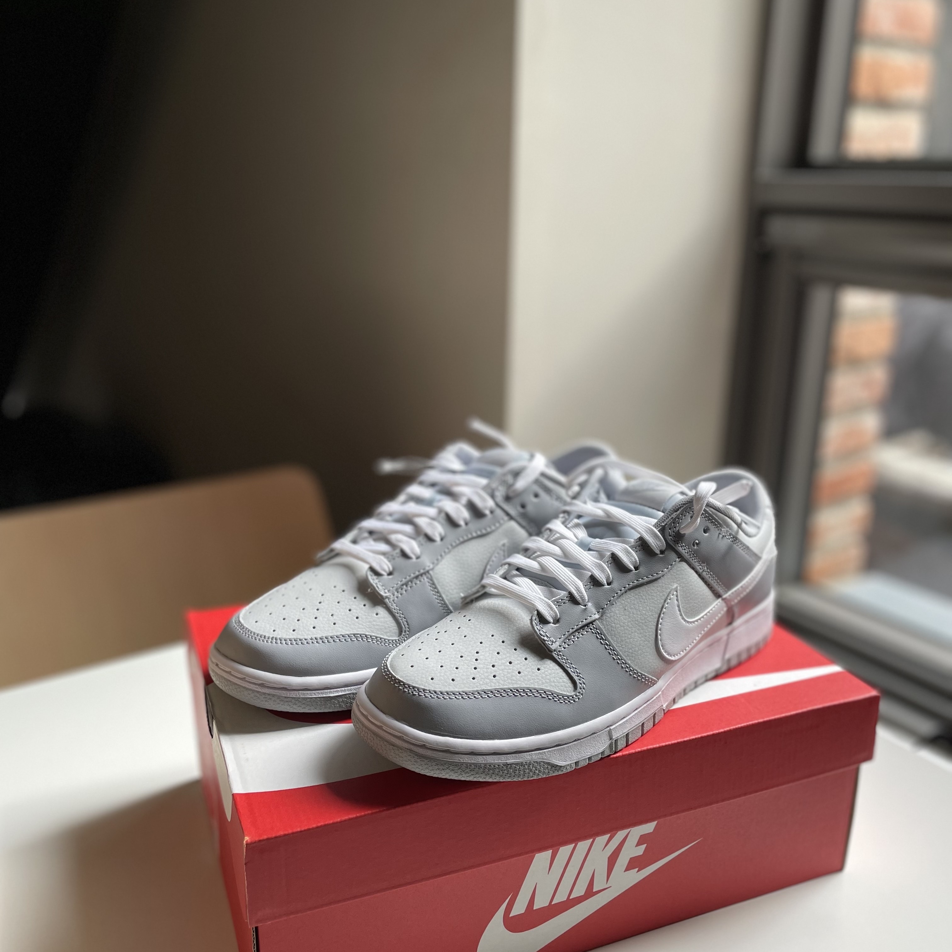 Nike Dunk Low Retro Wolf Grey 착용 스타일