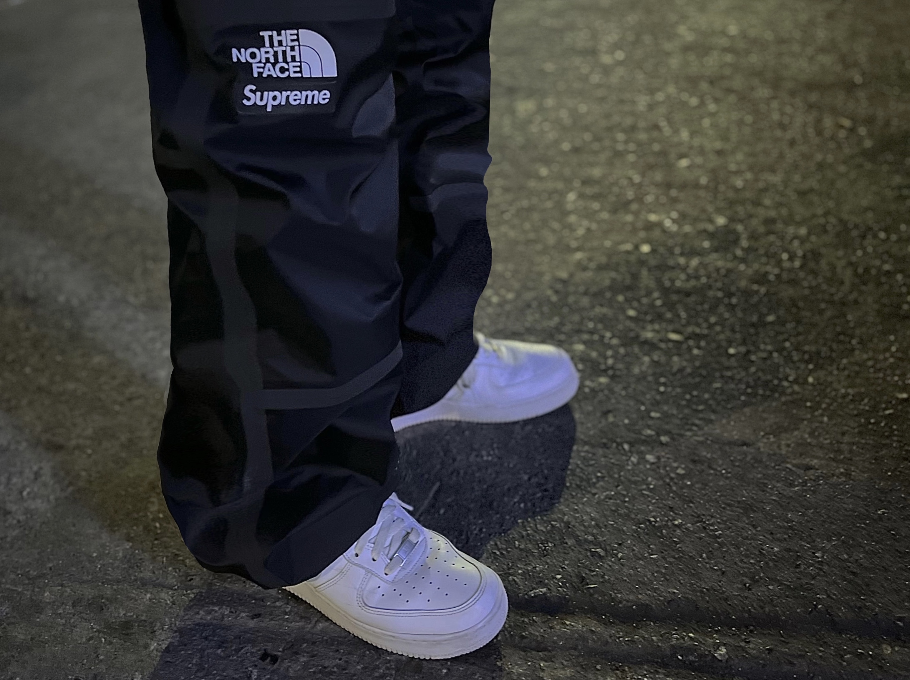 Nike Air Force 1 '07 Low White, Supreme x The North Face Summit Series Outer Tape Seam Mountain Pants Black - 21SS 착용 스타일