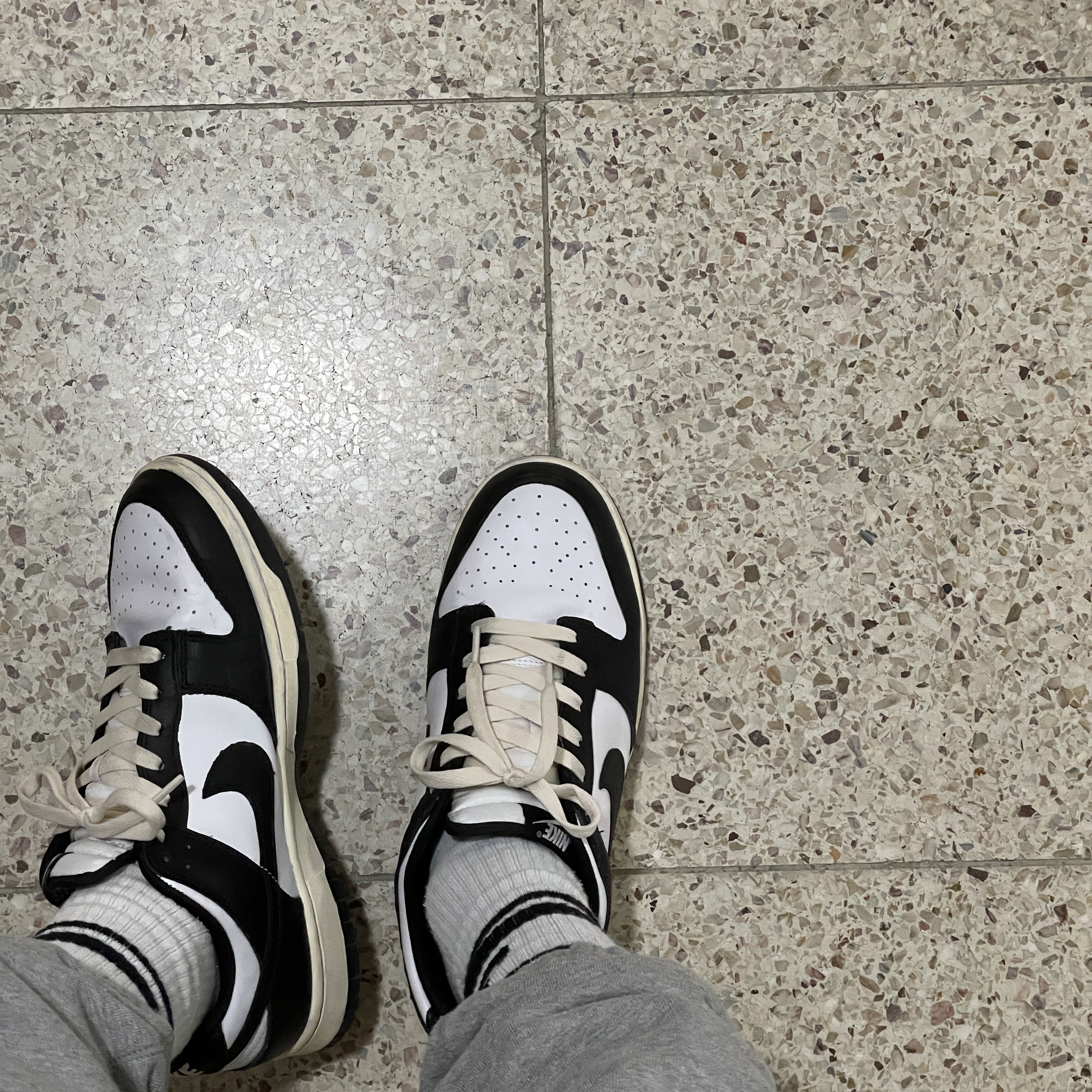 Nike Dunk Low Retro Black 착용 스타일