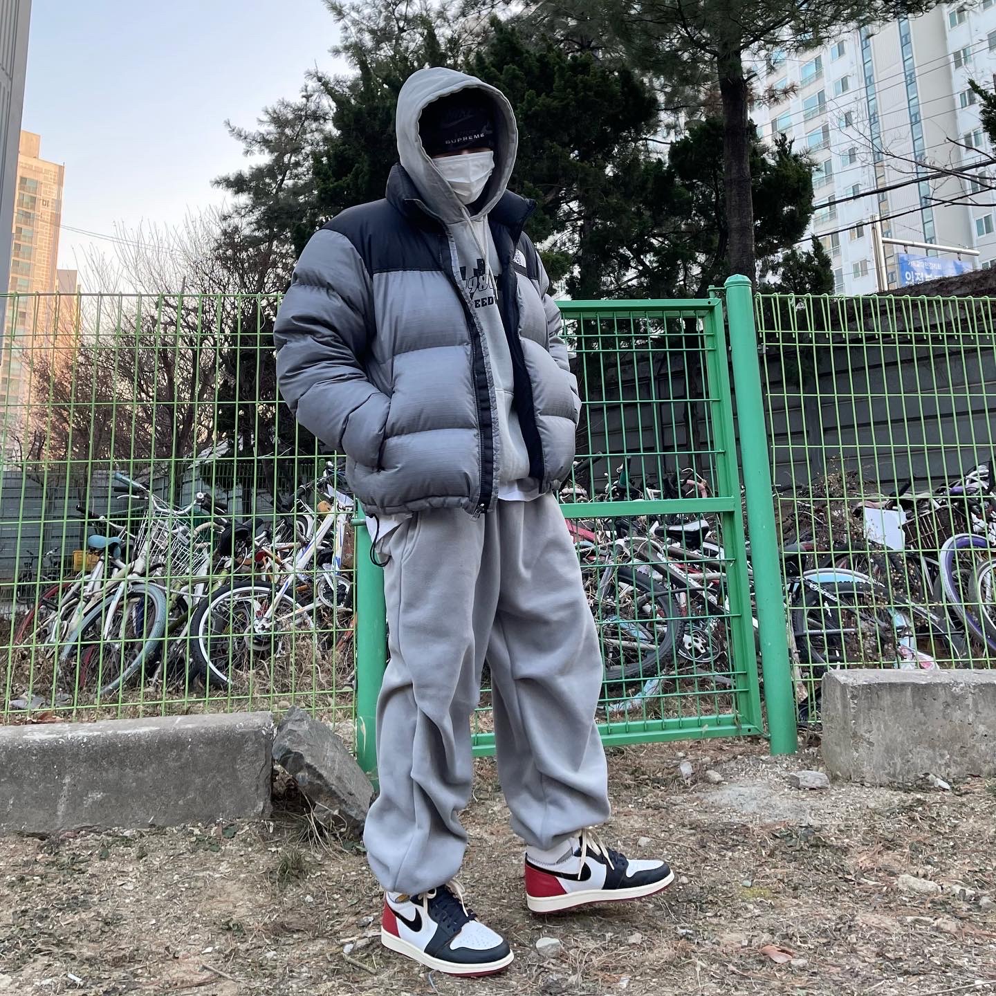 Supreme x Nike Jacquard Logos Beanie Black - 21SS, Jordan 1 x Union Retro High Black Toe 착용 스타일 - 1