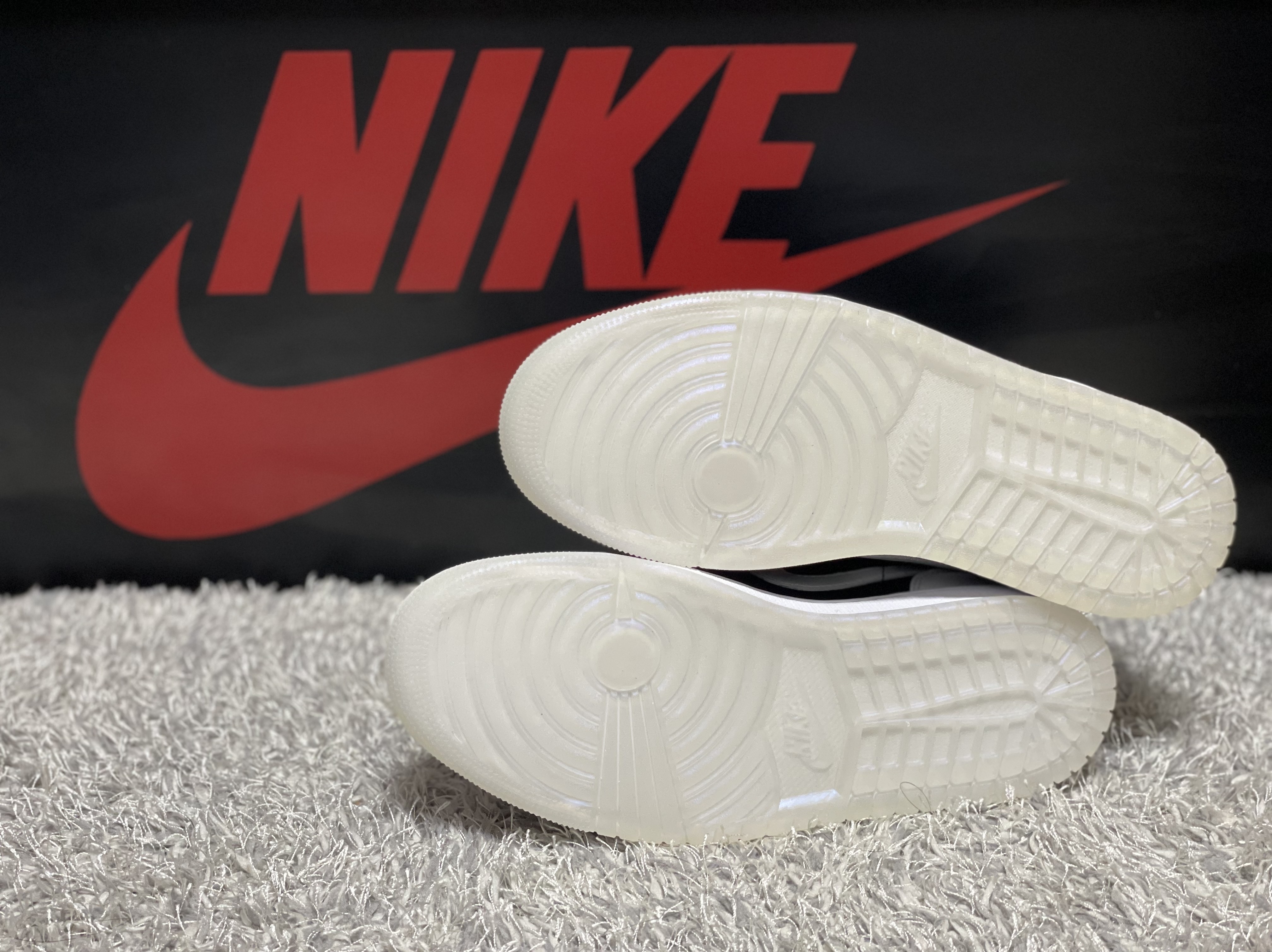 Jordan 1 Low SE Diamond 착용 스타일 - 4