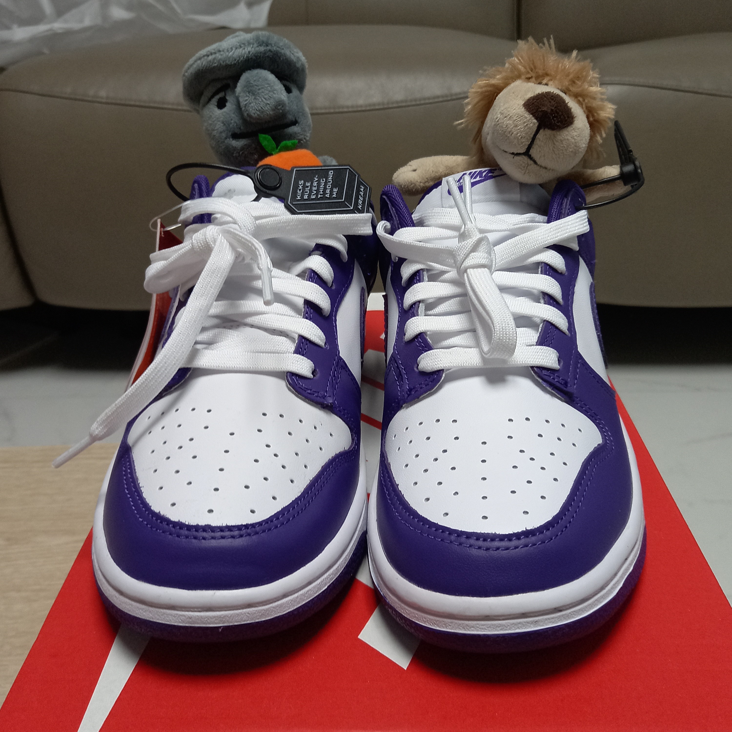 Nike Dunk Low Retro Championship Court Purple 착용 스타일 - 2