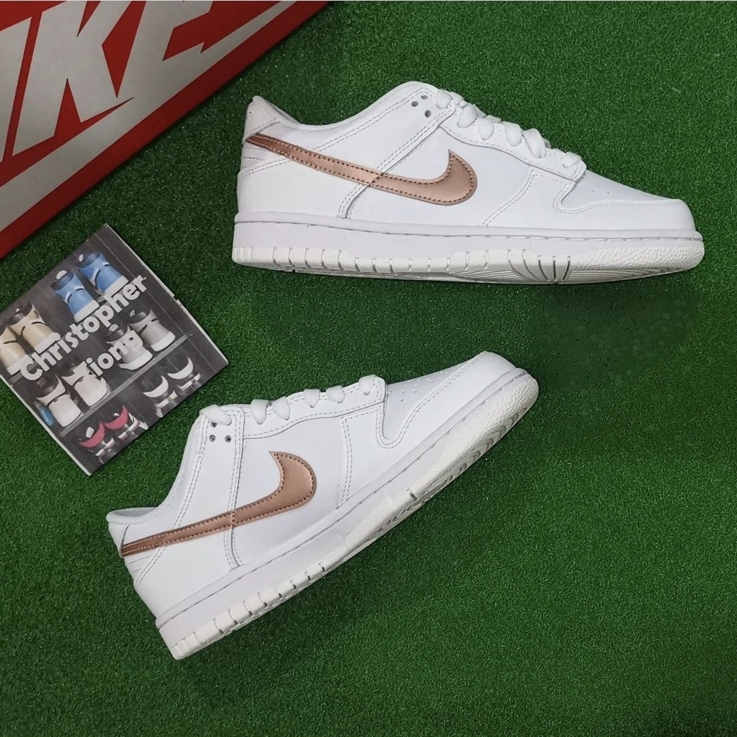 (GS) Nike Dunk Low White Rose Pink 착용 스타일