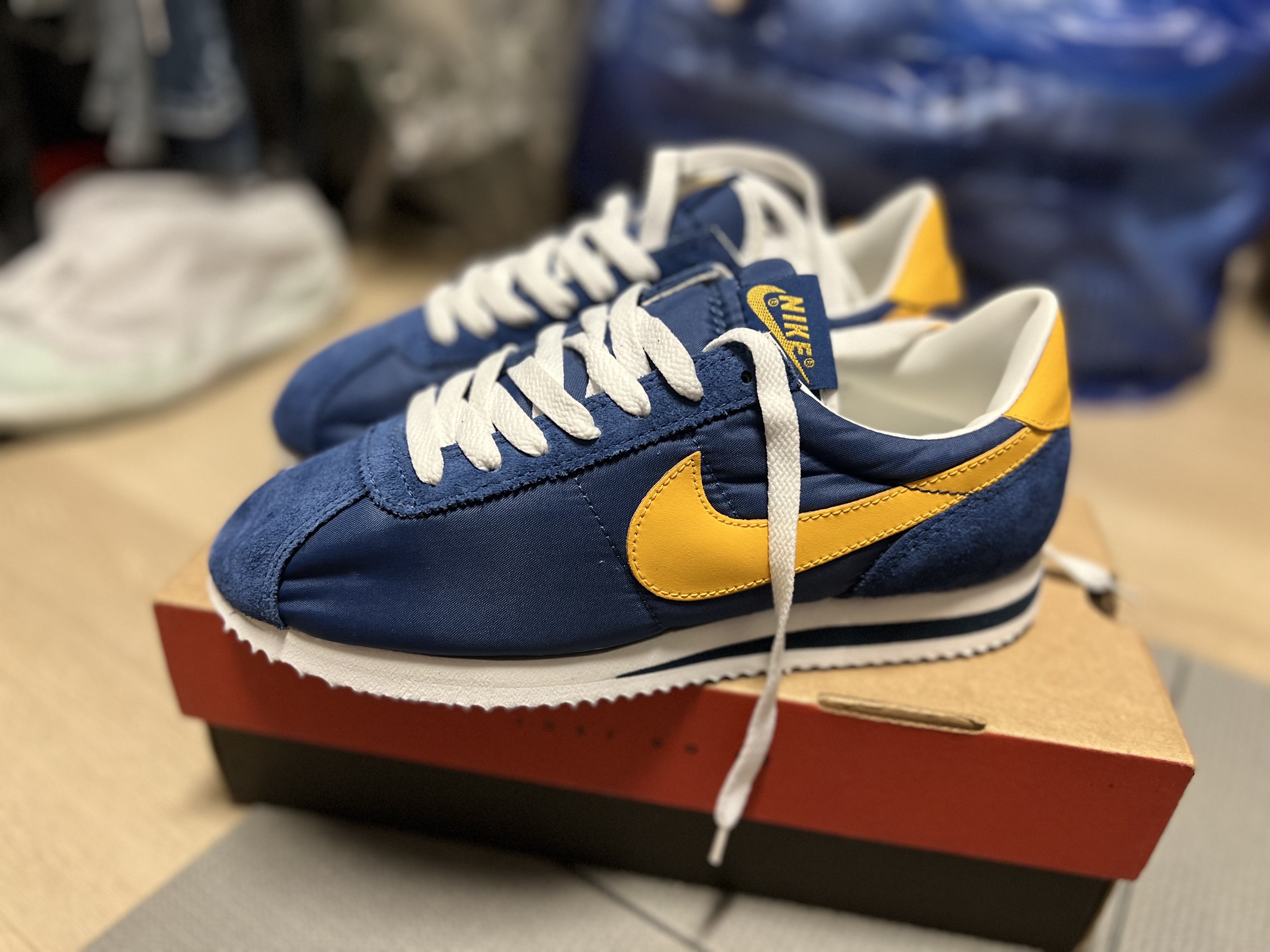 Nike Classic Cortez Leather QS 착용 스타일 - 2
