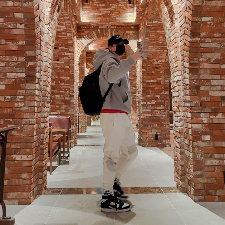 Nike x Ambush Dunk High Black, Nike NRG Solo Swoosh Fleece Hoodie Dark Grey Heather - Asia 착용 스타일