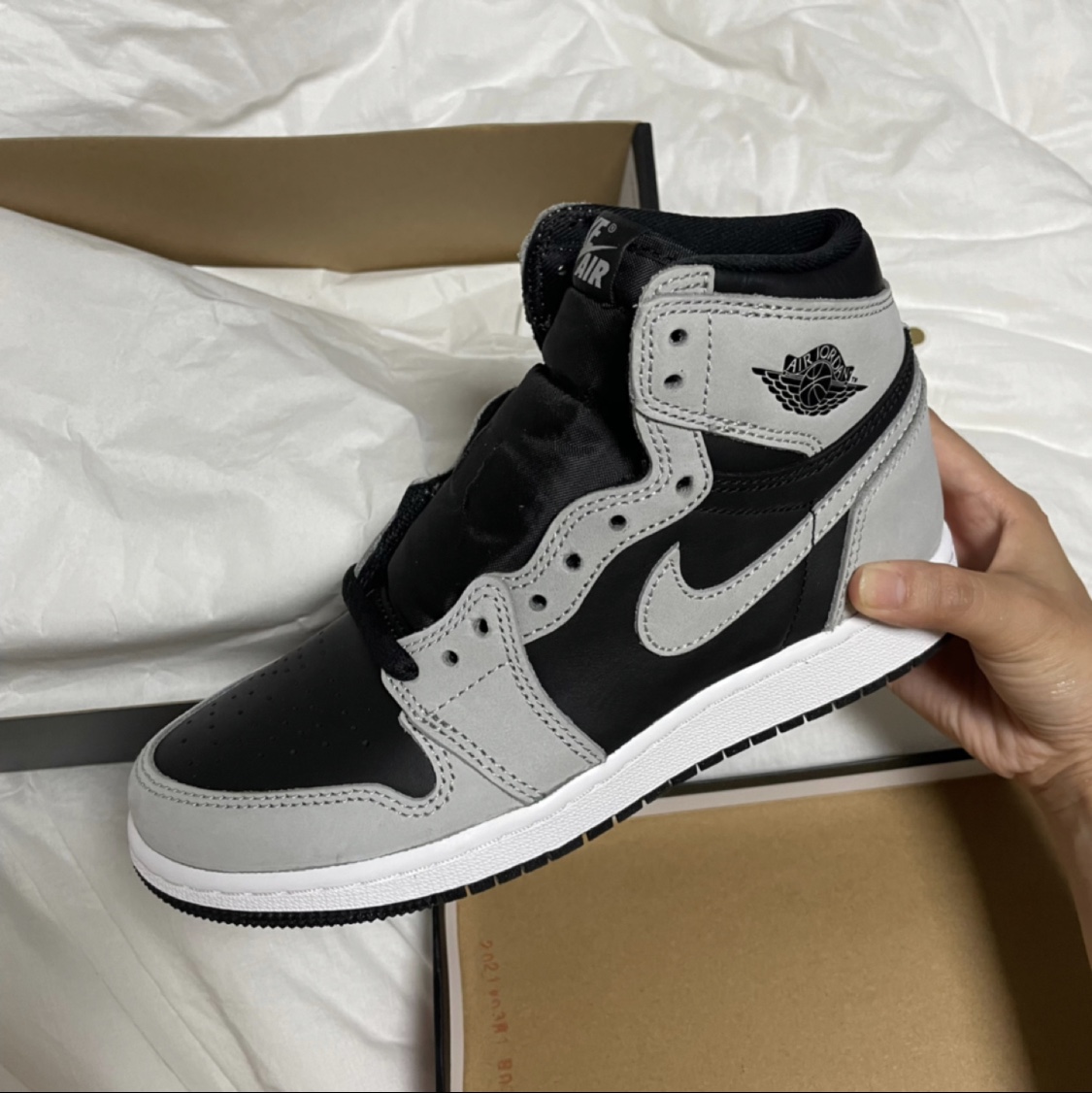 (GS) Jordan 1 Retro High OG Shadow 2.0 착용 스타일 - 2