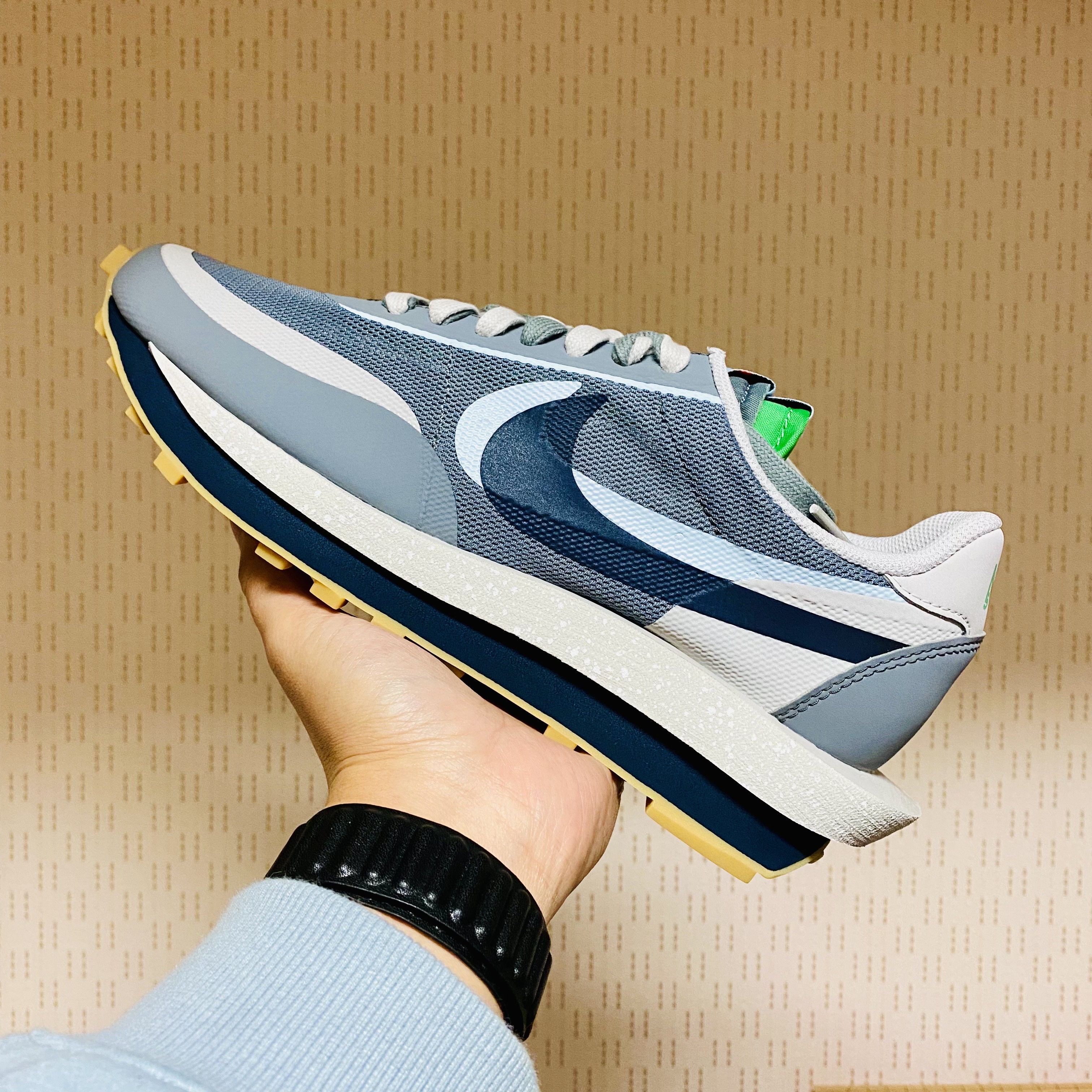 Nike x Sacai x Clot LDWaffle Cool Grey 착용 스타일