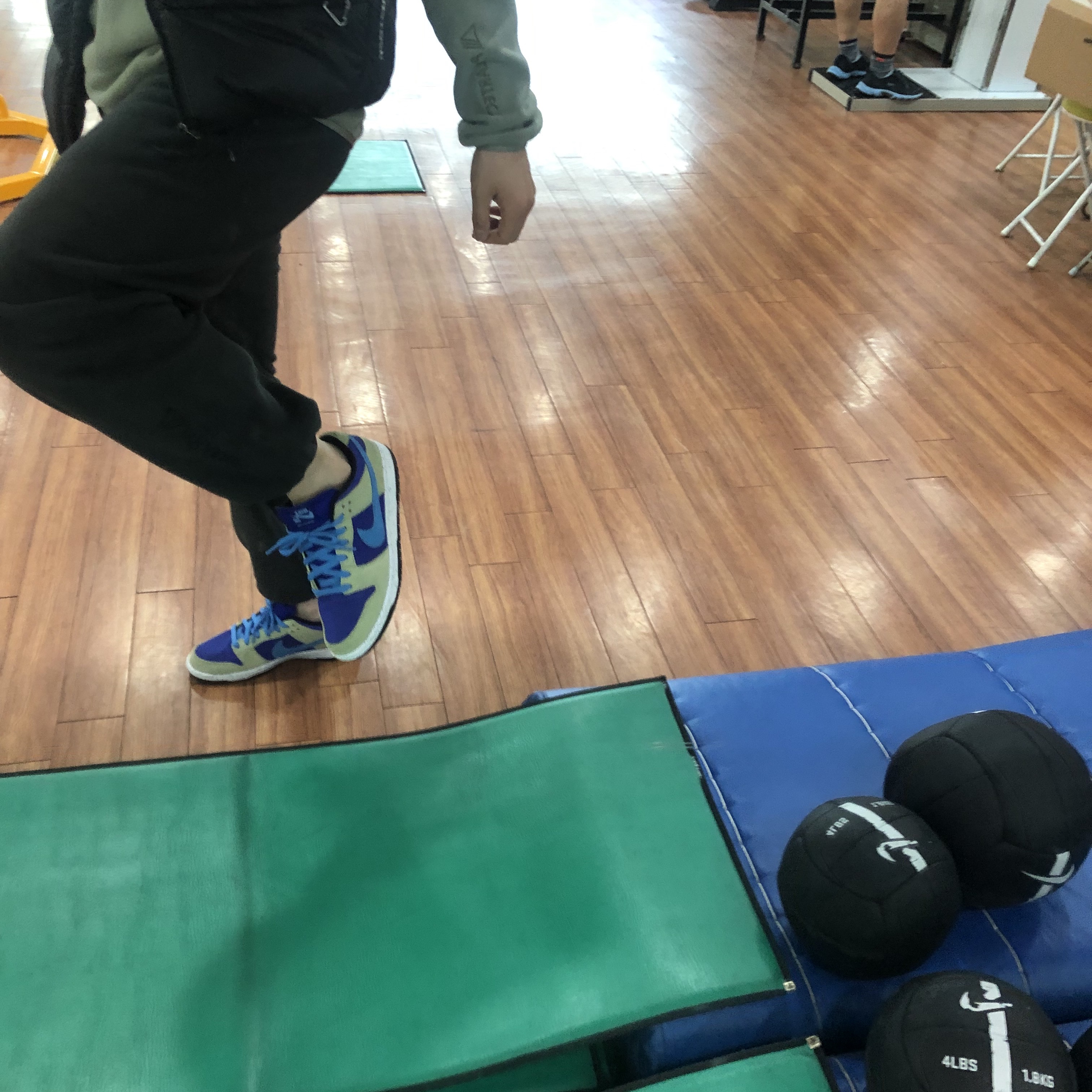 Nike ACG Therma-Fit ADV Lunar Lake Puffer Vest Black - US/EU, Nike ACG Polartec Wolf Tree Pullover Hoodie Light Army - Asia 착용 스타일 - 2