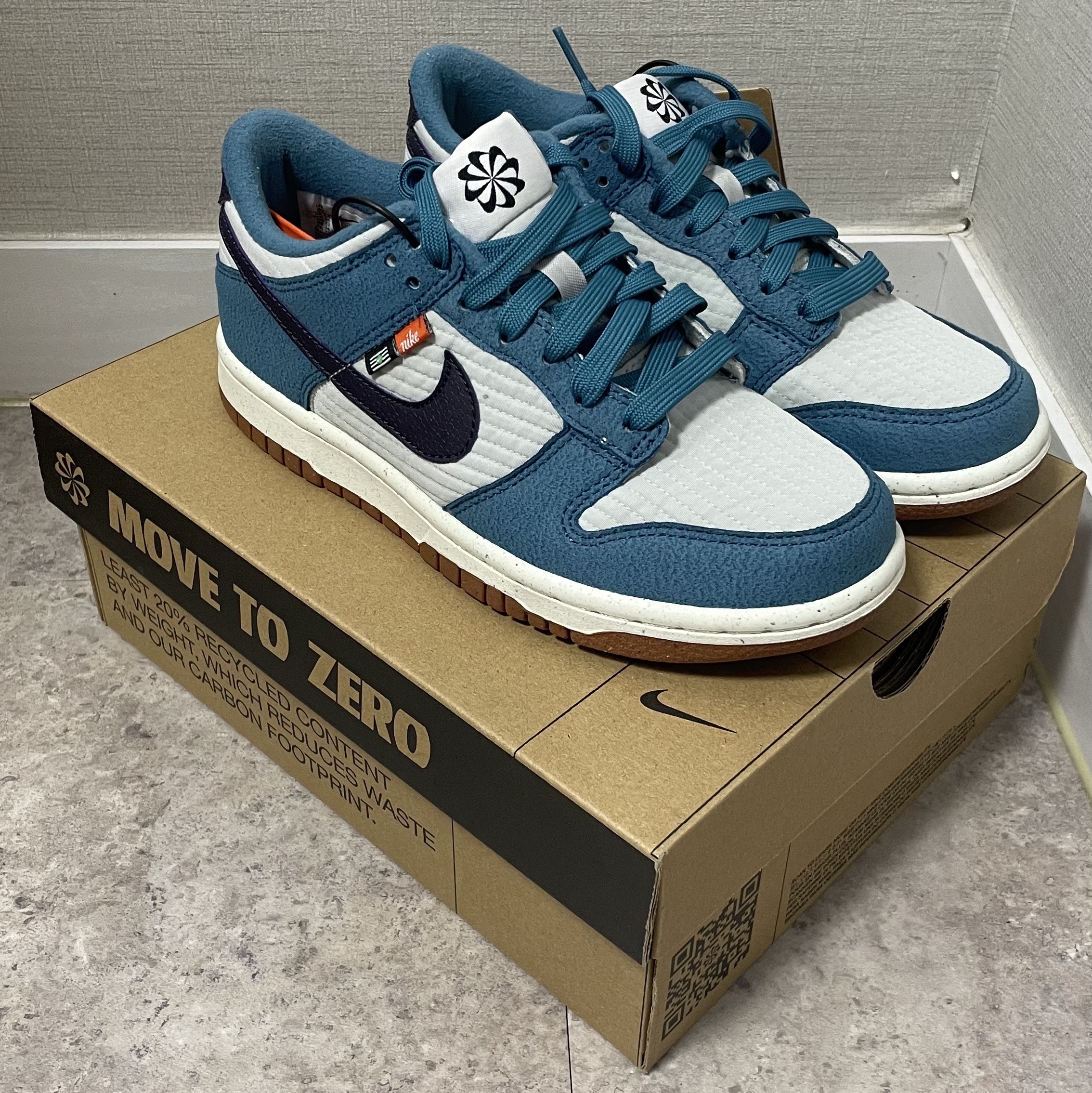 (GS) Nike Dunk Low SE Next Nature Riftblue 착용 스타일 - 2