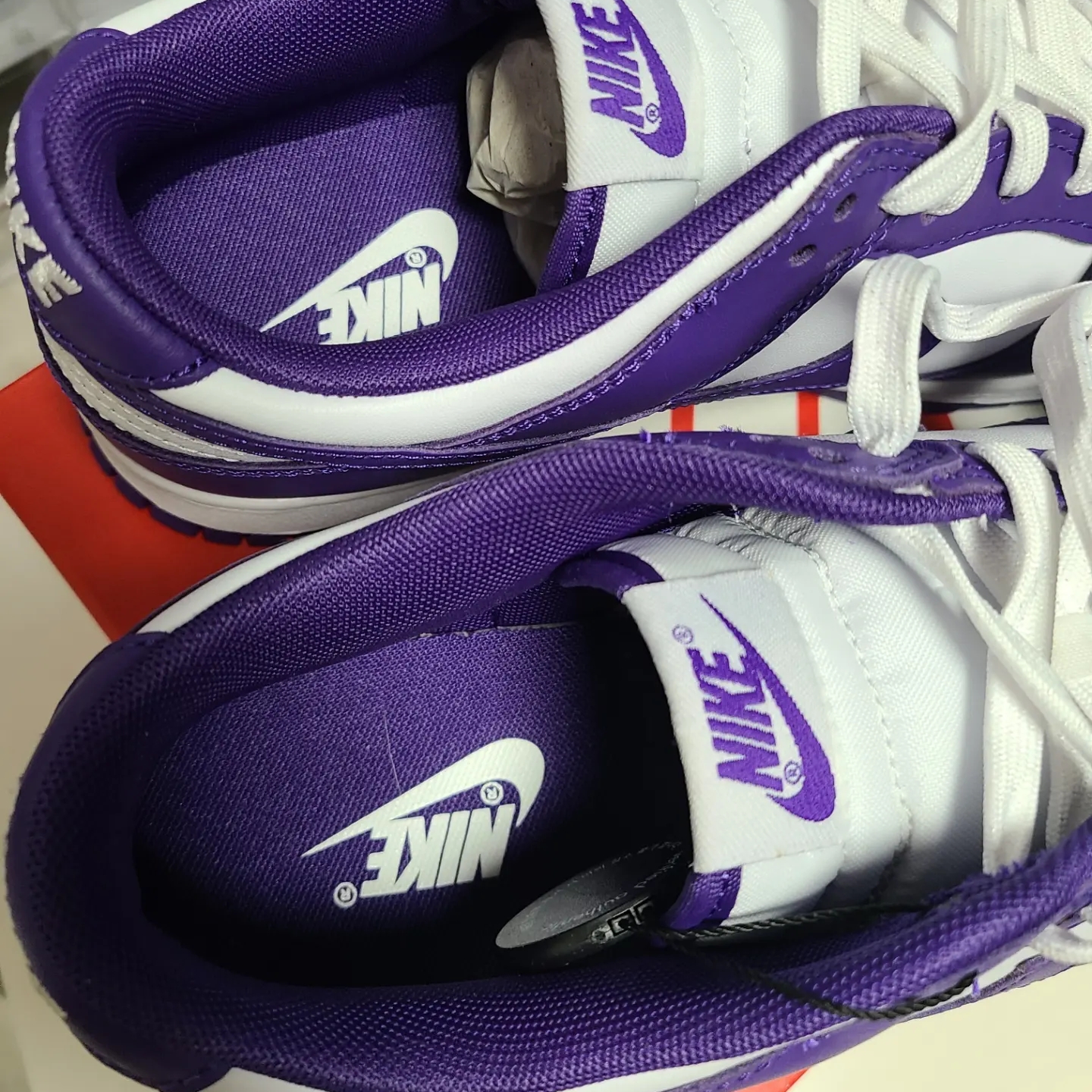 Nike Dunk Low Retro Championship Court Purple 착용 스타일 - 3