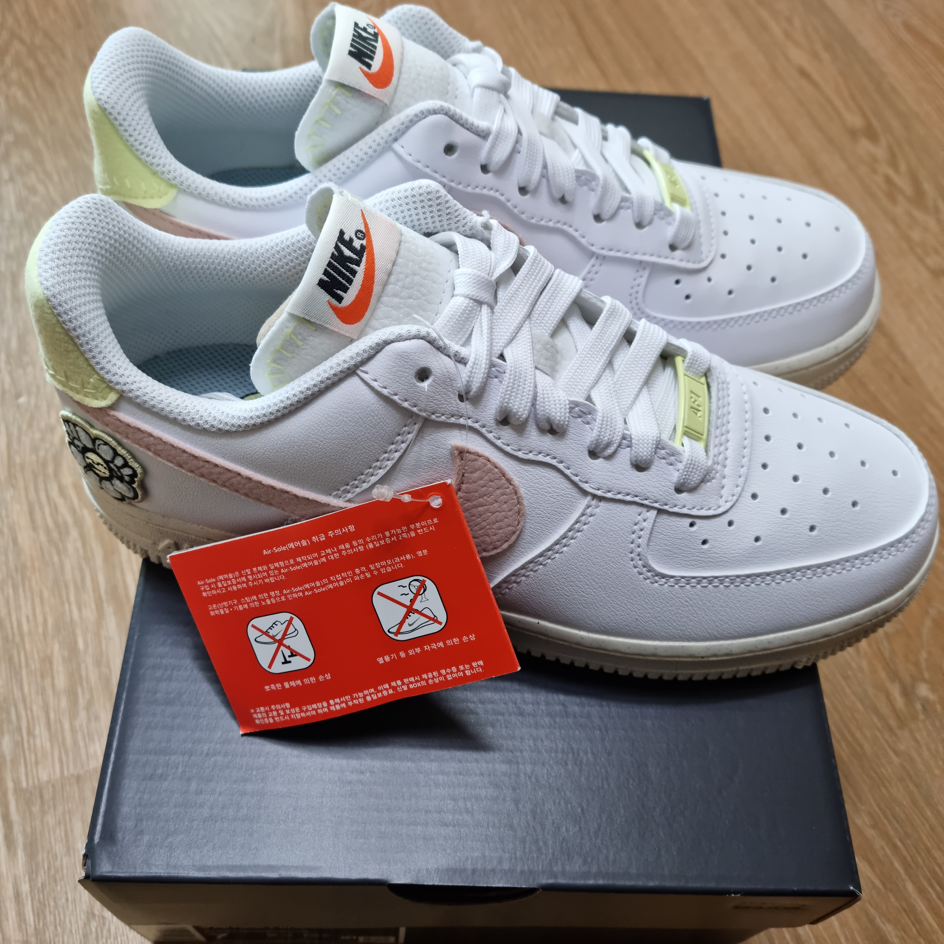 (W) Nike Air Force 1 '07 SE Next Nature White Pink Oxford 착용 스타일 - 2