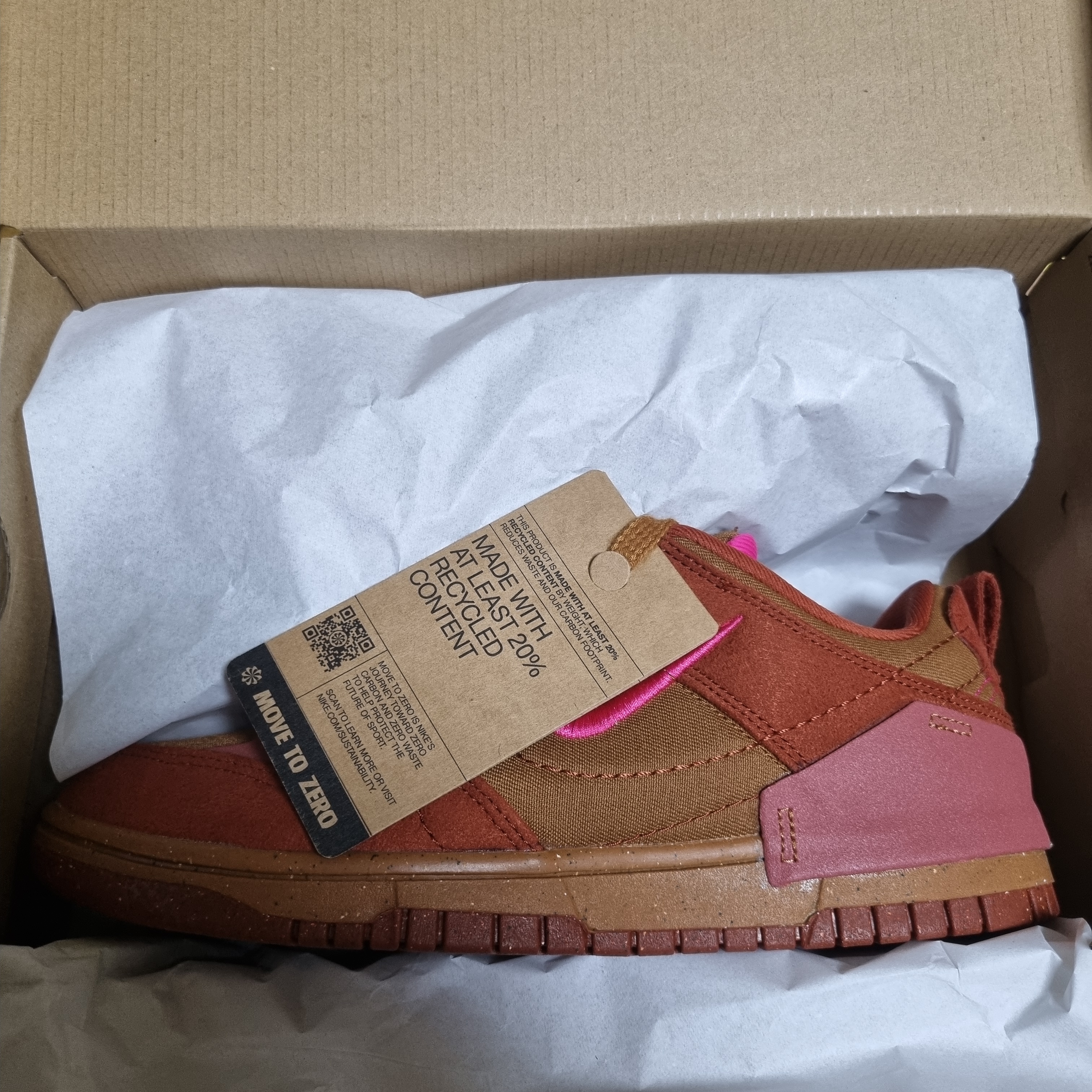 (W) Nike Dunk Low Disrupt 2 Desert Bronze Pink Prime 착용 스타일