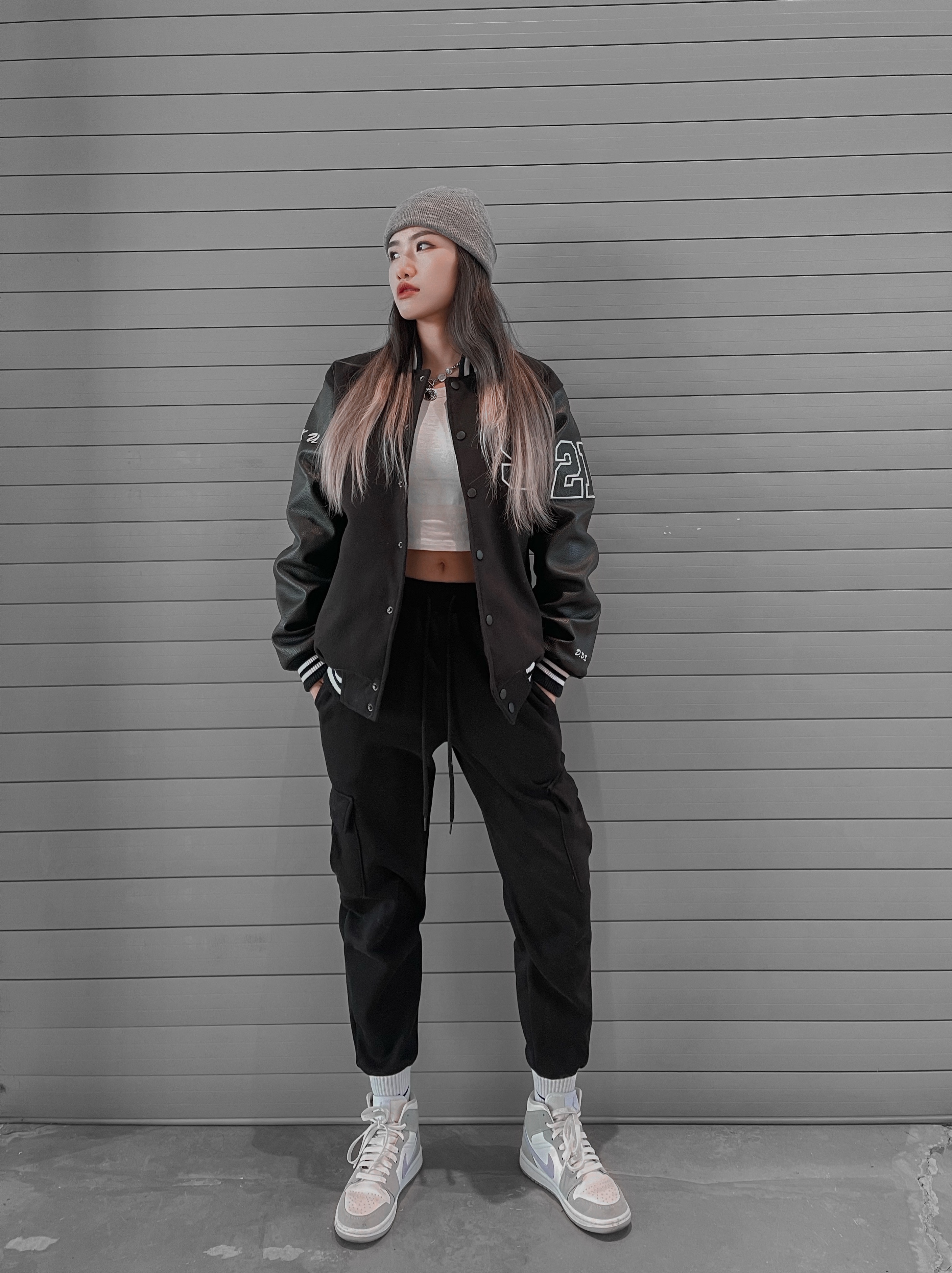 (W) Jordan 1 Mid Wolf Grey 착용 스타일 - 2