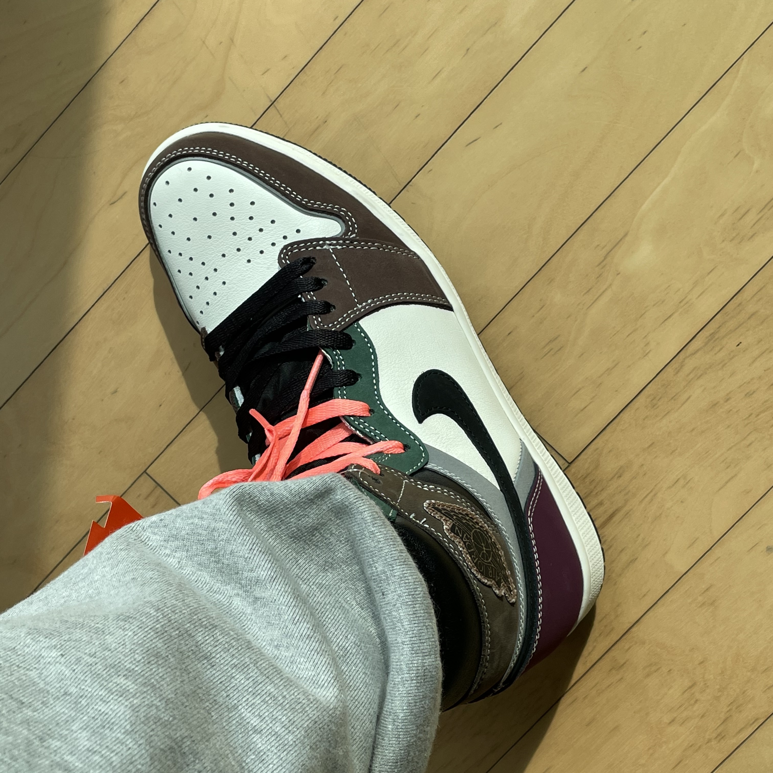 Jordan 1 Retro High OG Craft 착용 스타일 - 2