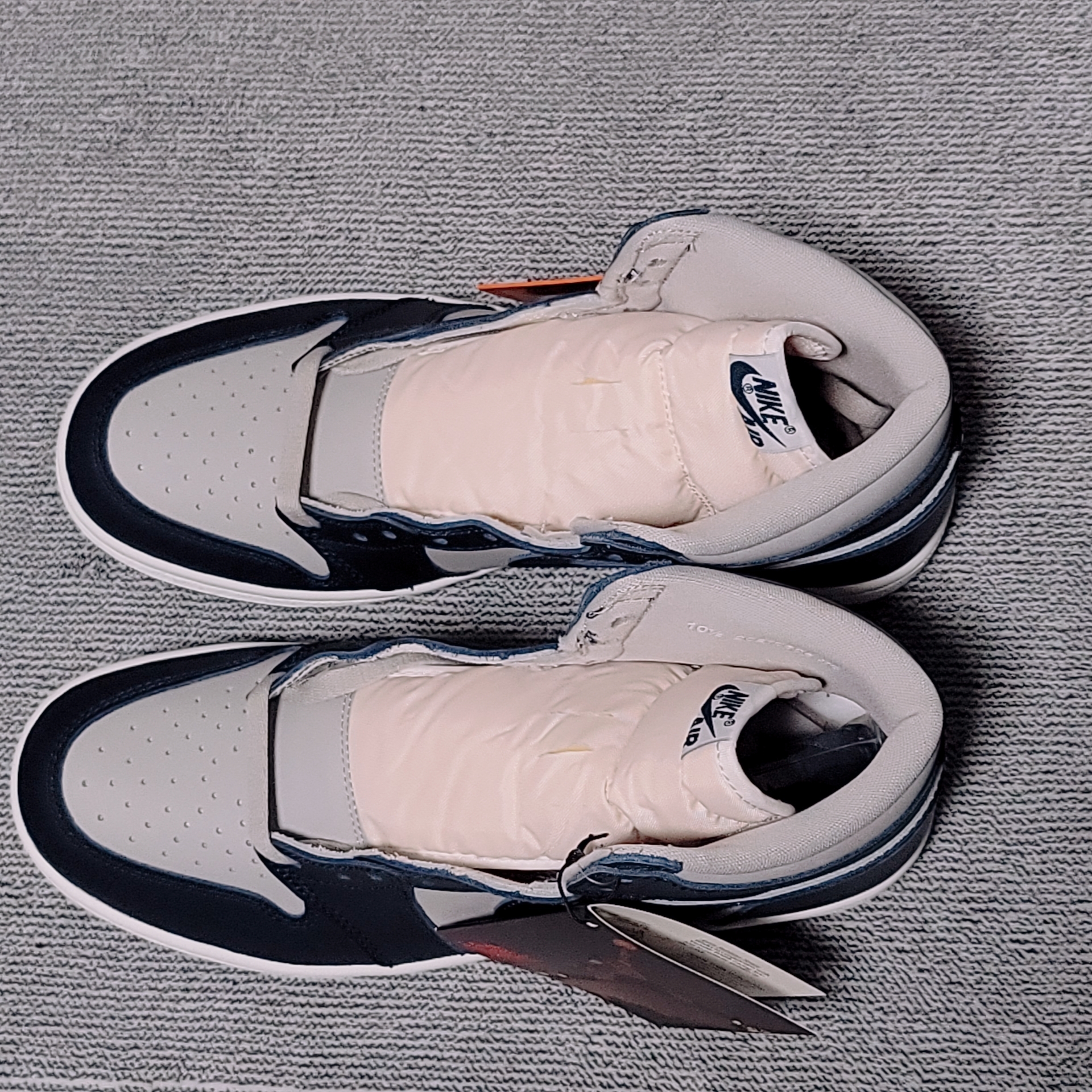 Jordan 1 High 85 College Navy 착용 스타일 - 2