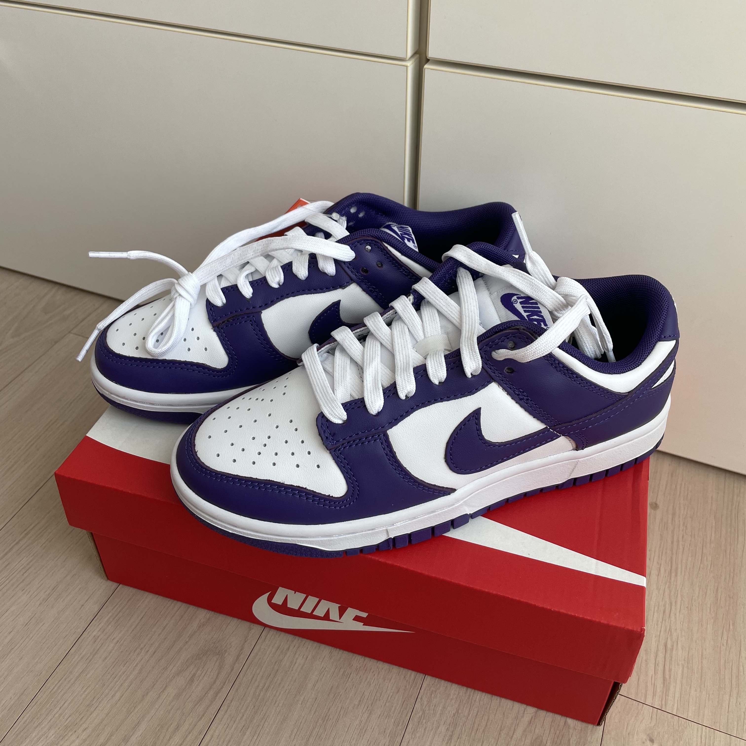 Nike Dunk Low Retro Championship Court Purple 착용 스타일